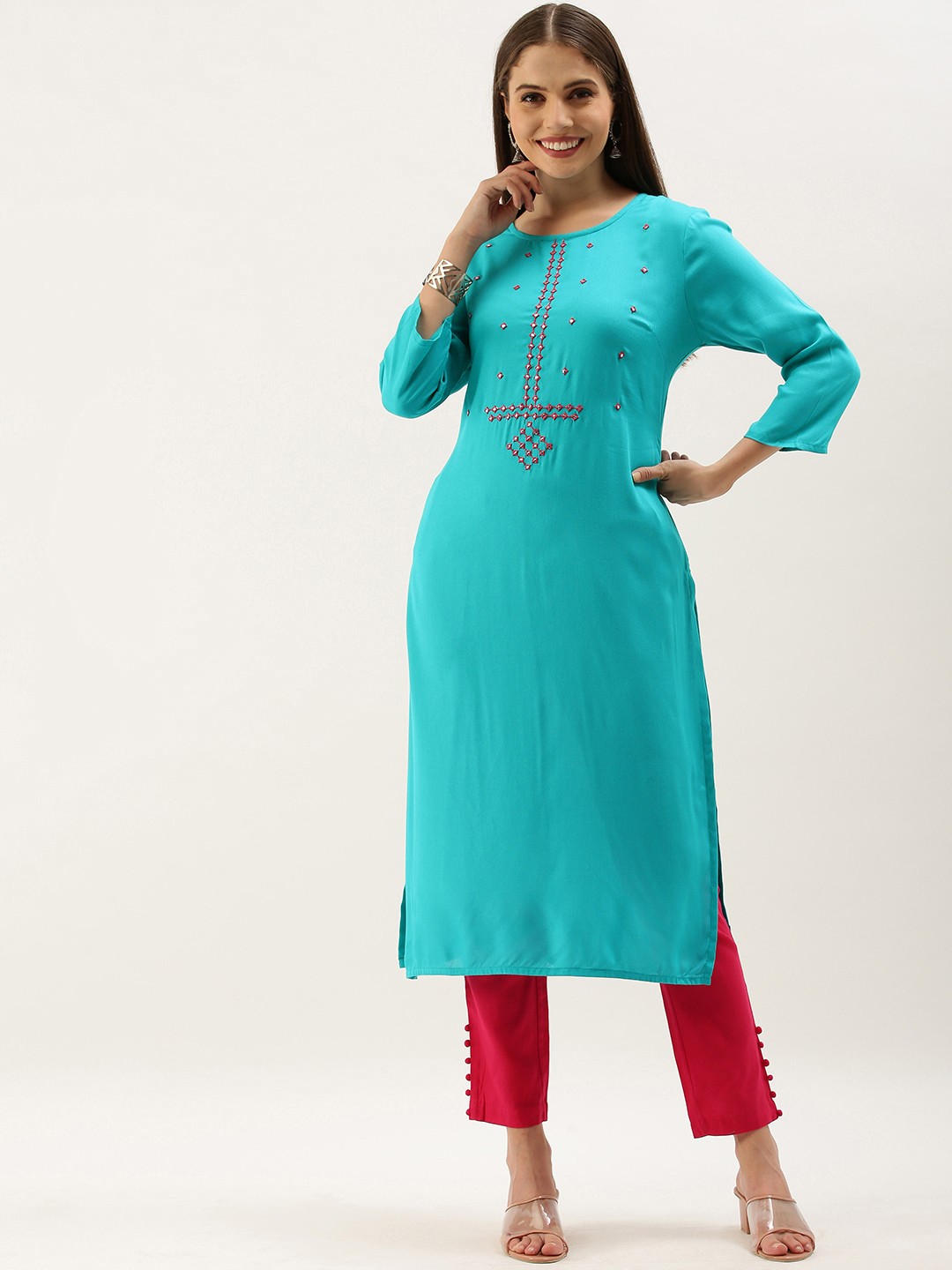 

Anouk Women Blue & Red Geometric Embroidered Thread Work Kurta