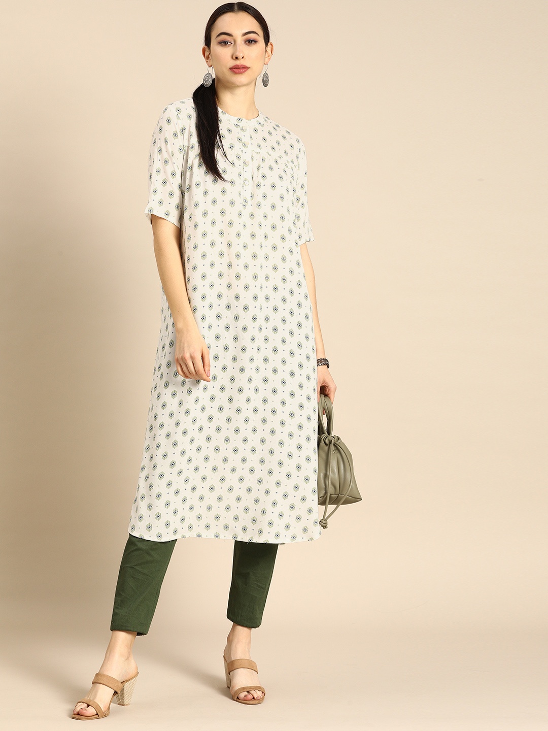 

Anouk Women White & Green Geometric Printed Kurta