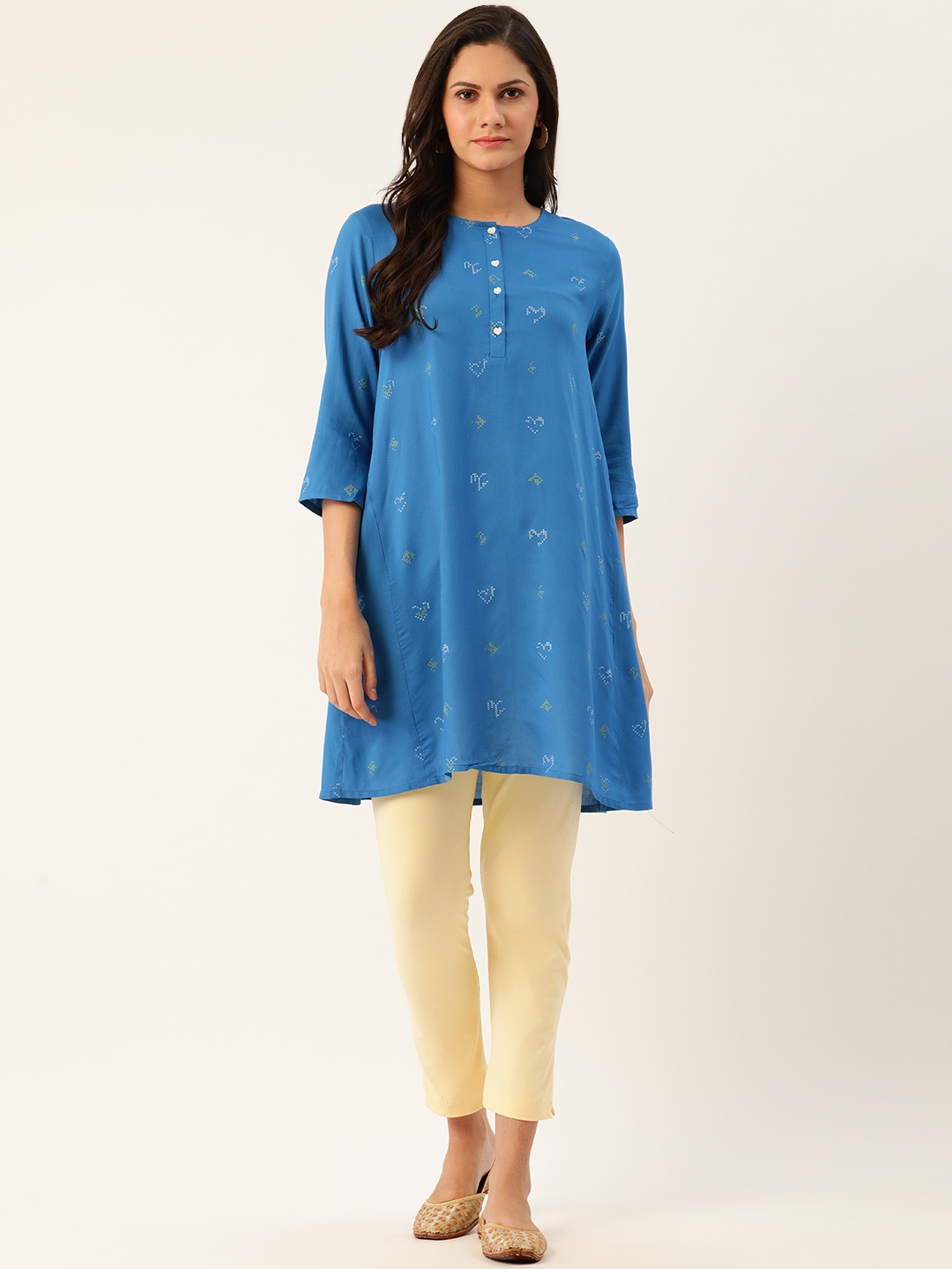 

Anouk Women Blue Cotton Digital Printed Sustainable ECOVERO Kurta