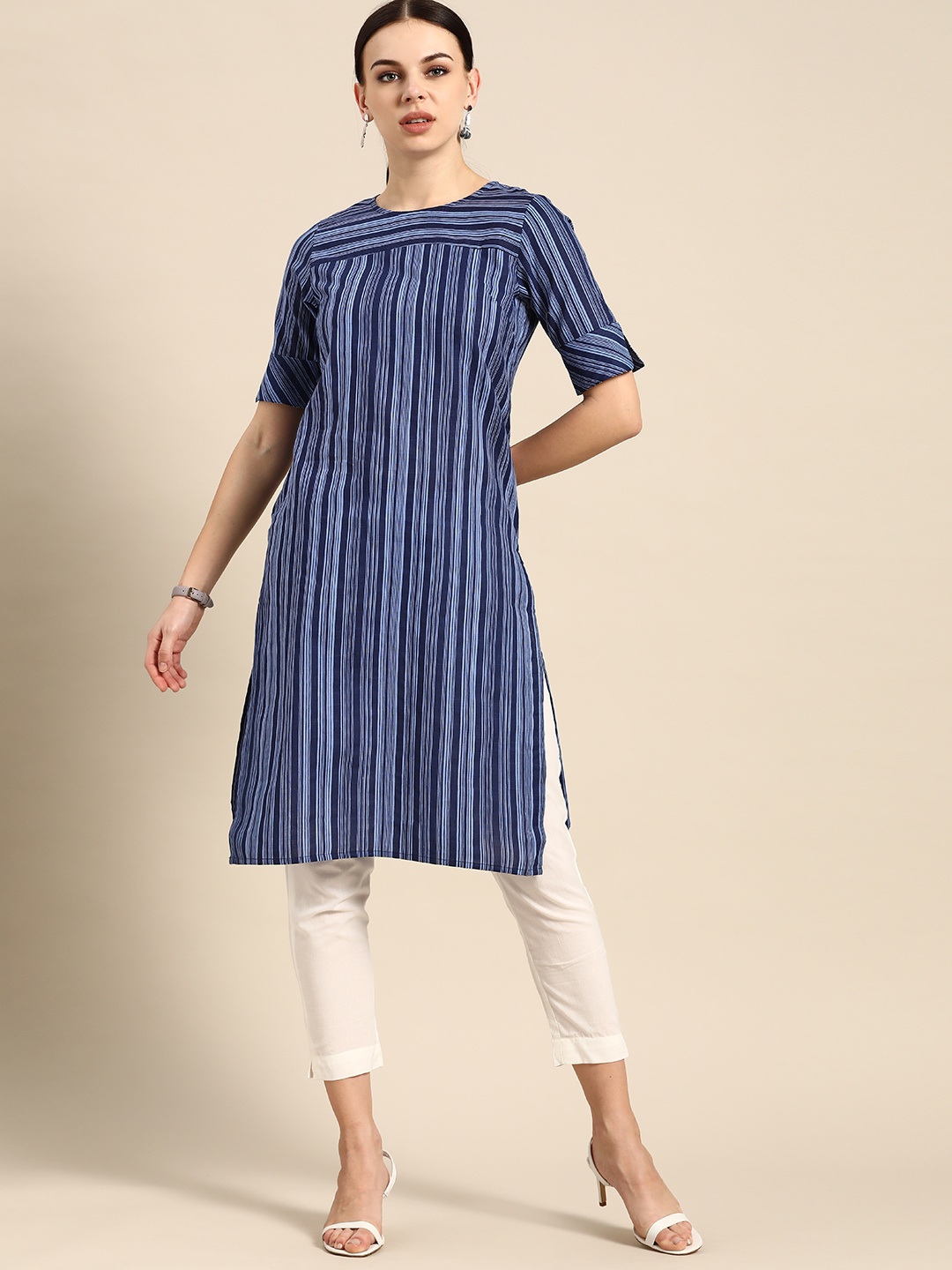 

Anouk Women Blue Pure Cotton Striped Straight Kurta