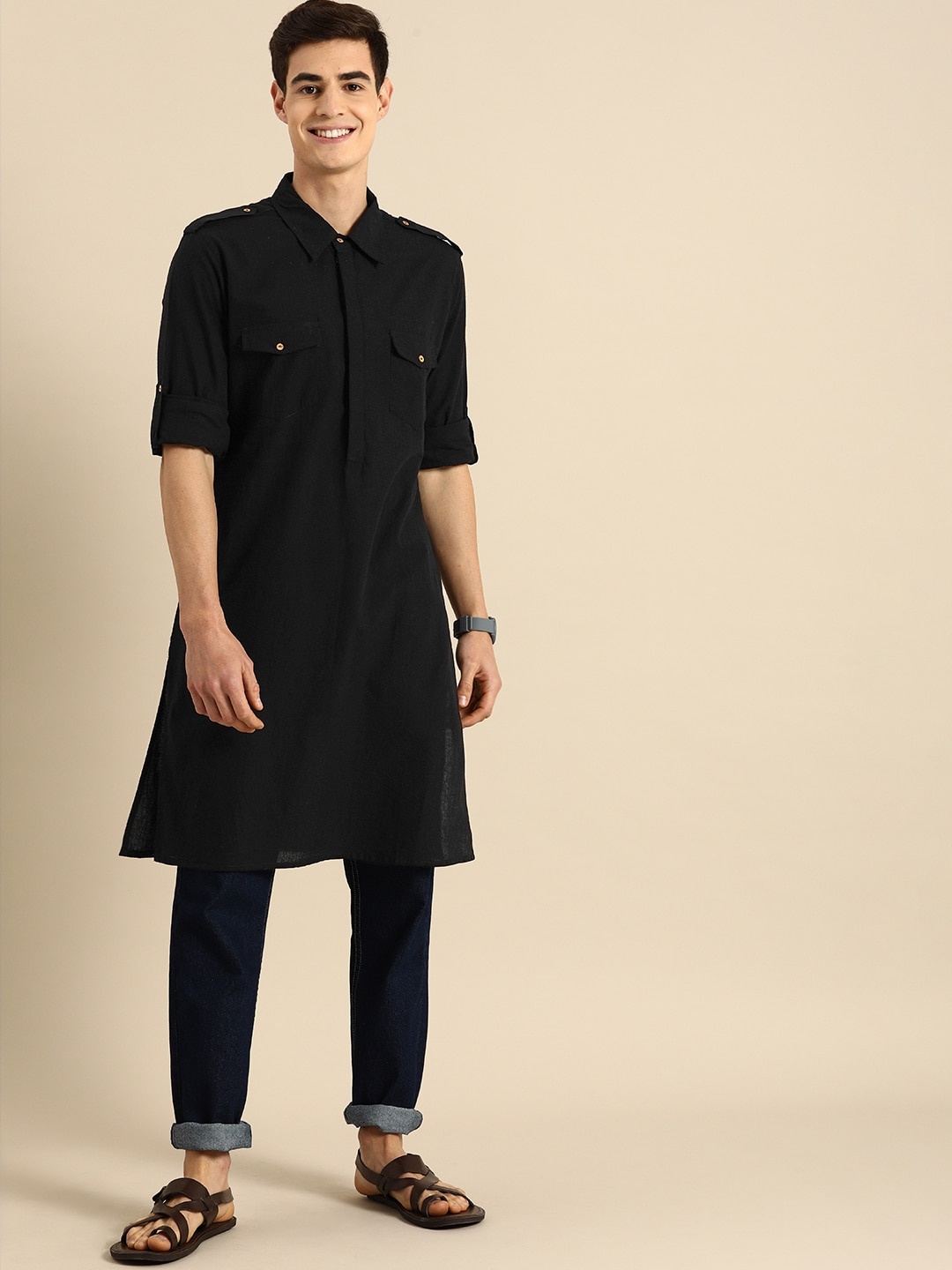 

Anouk Men Black Roll-Up Sleeves Pathani Kurta
