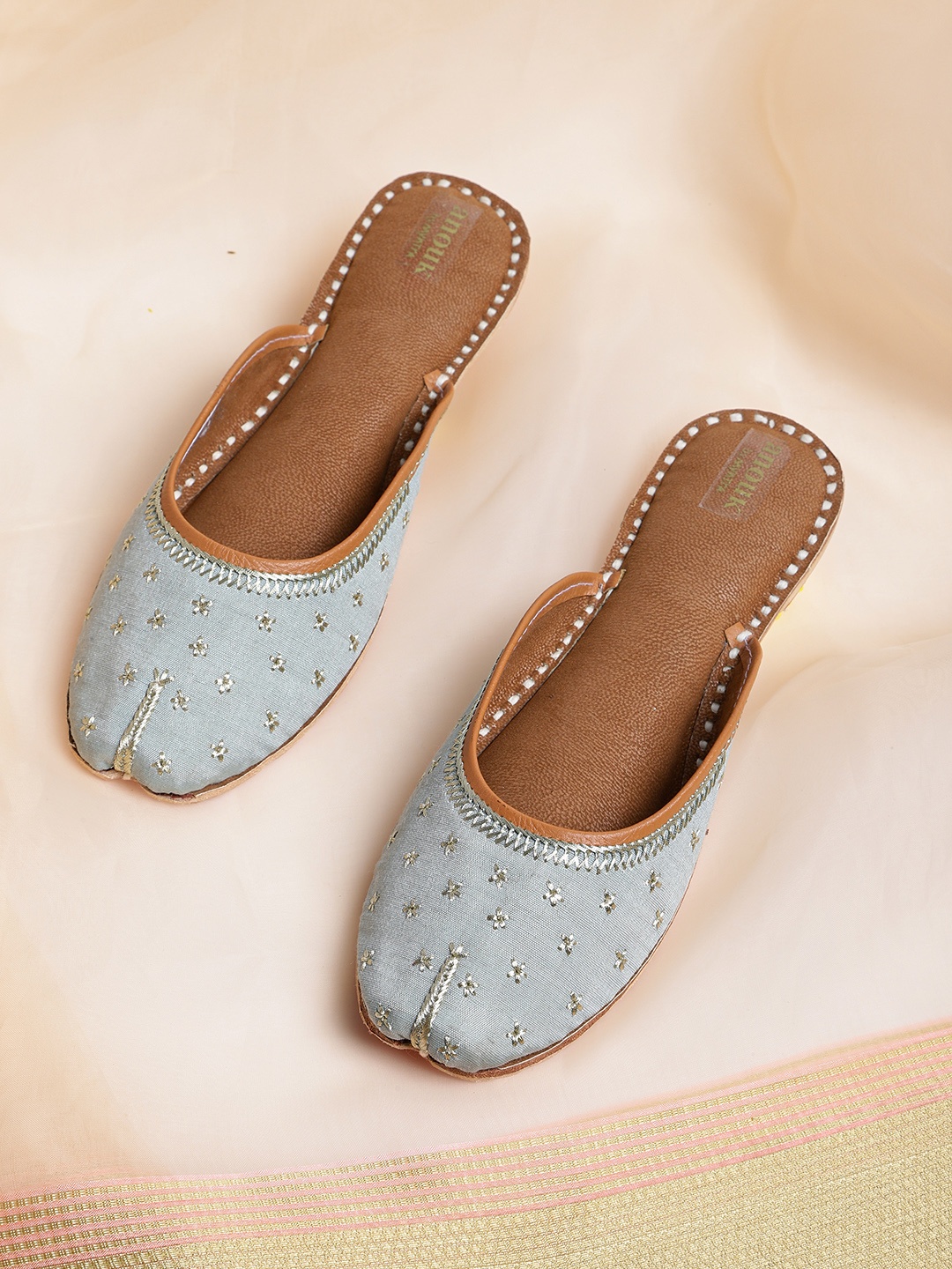 

Anouk Women Grey & Muted Gold-Toned Hand-Made Embroidered Mojaris