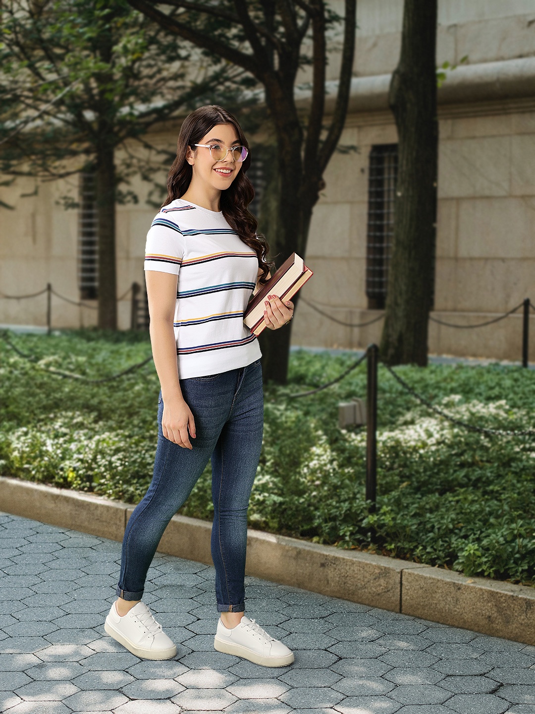 

Harvard Women White Striped Round Neck Pure Cotton T-shirt