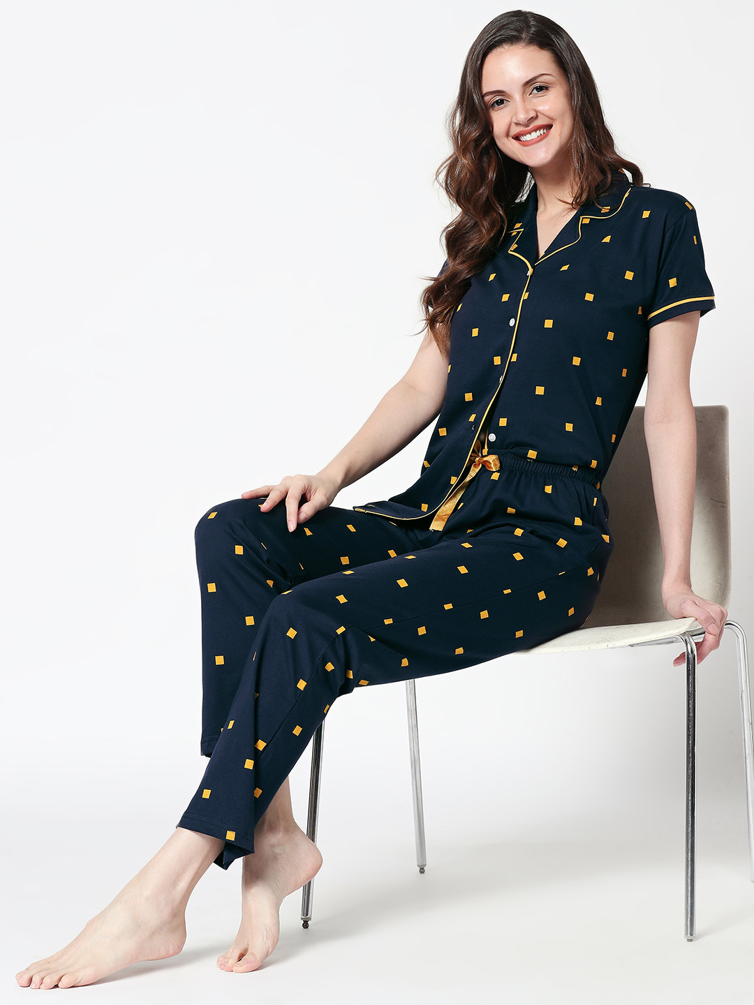 

Zeyo Women Navy Blue & Yellow Printed Night suit