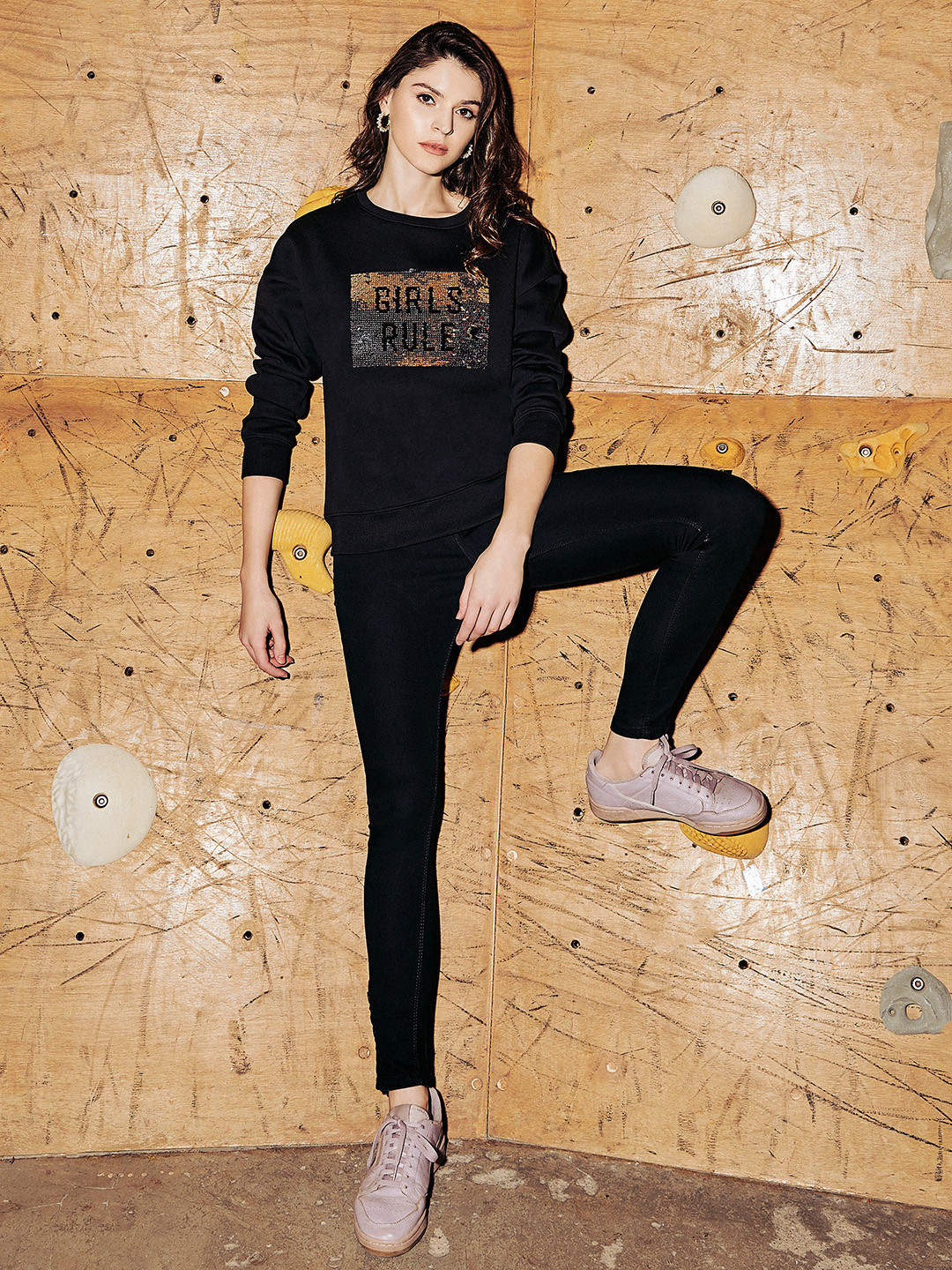 

Crimsoune Club Women Black & Silver-Toned Printed Sweatshirt