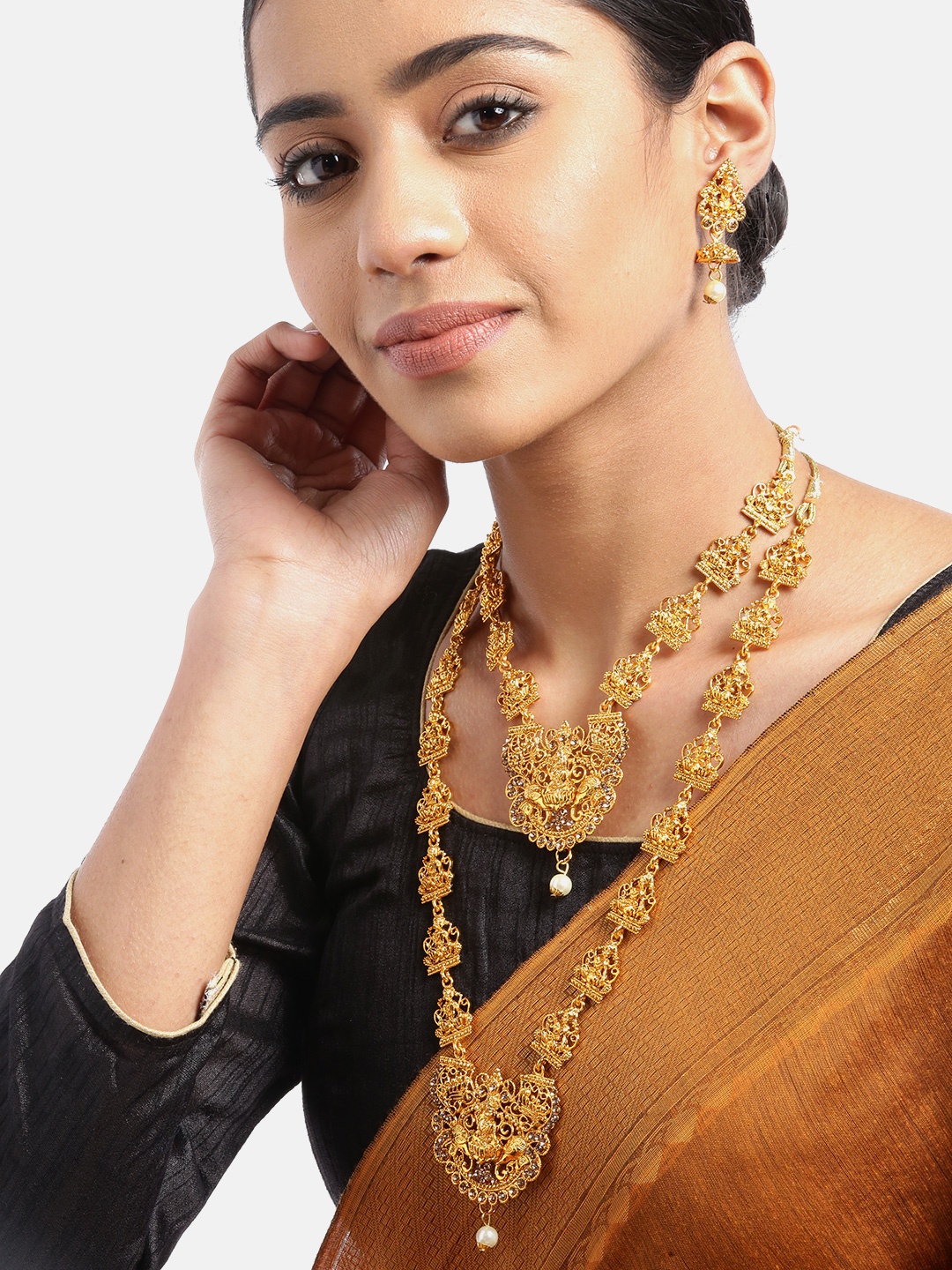 

YouBella Gold-Plated Stone Studded & Beaded Goddess Laxmi Jewellery Set