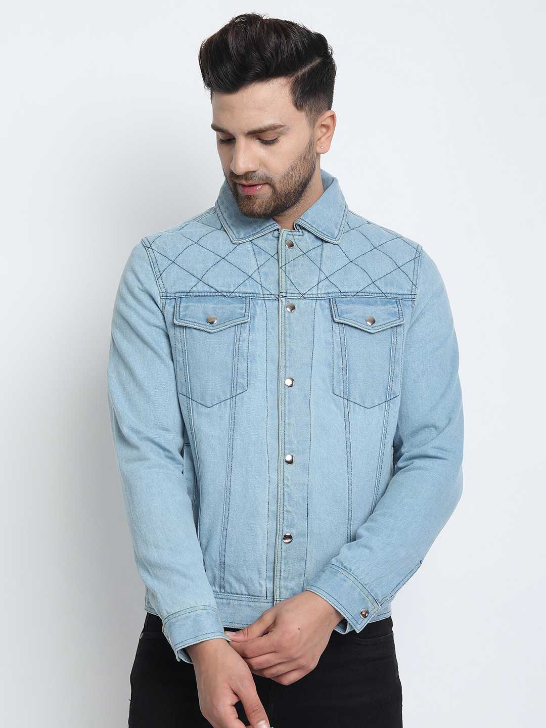 

MERLOT Men Blue Solid Lightweight Denim Jacket