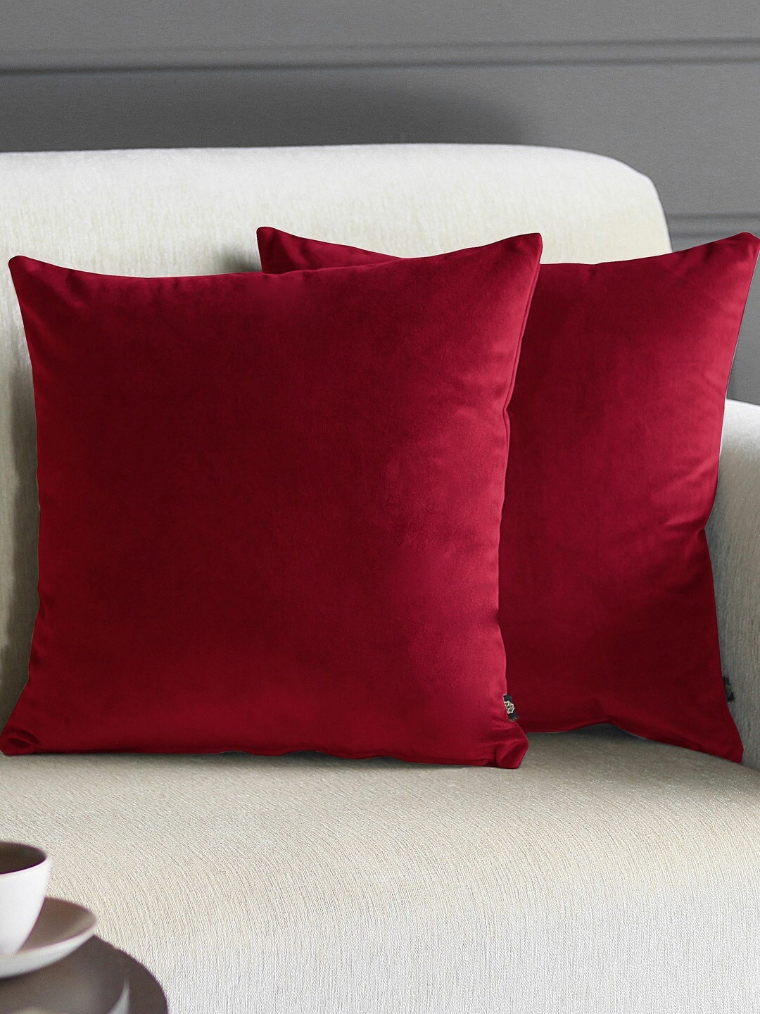 

GM Set Of 2 Red Solid Square Cushion Covers