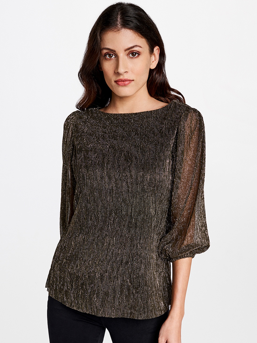 

AND Black Puff Sleeve Sheen Regular Top