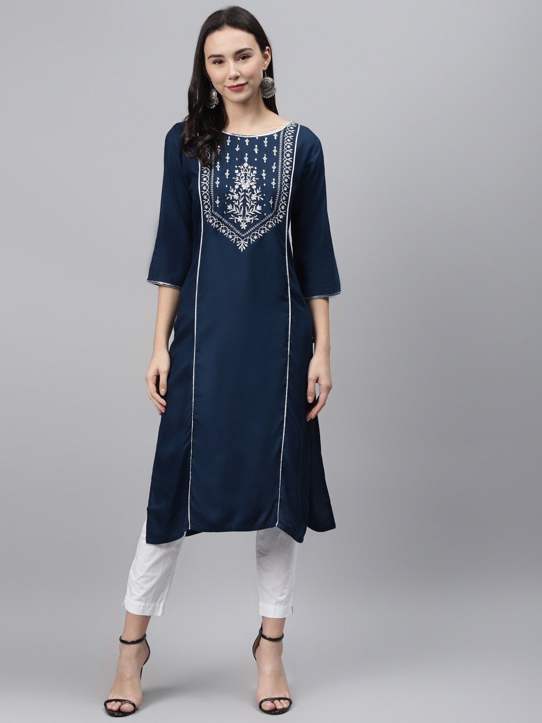 

AURELIA Women Navy Blue Embroidered Straight Kurta
