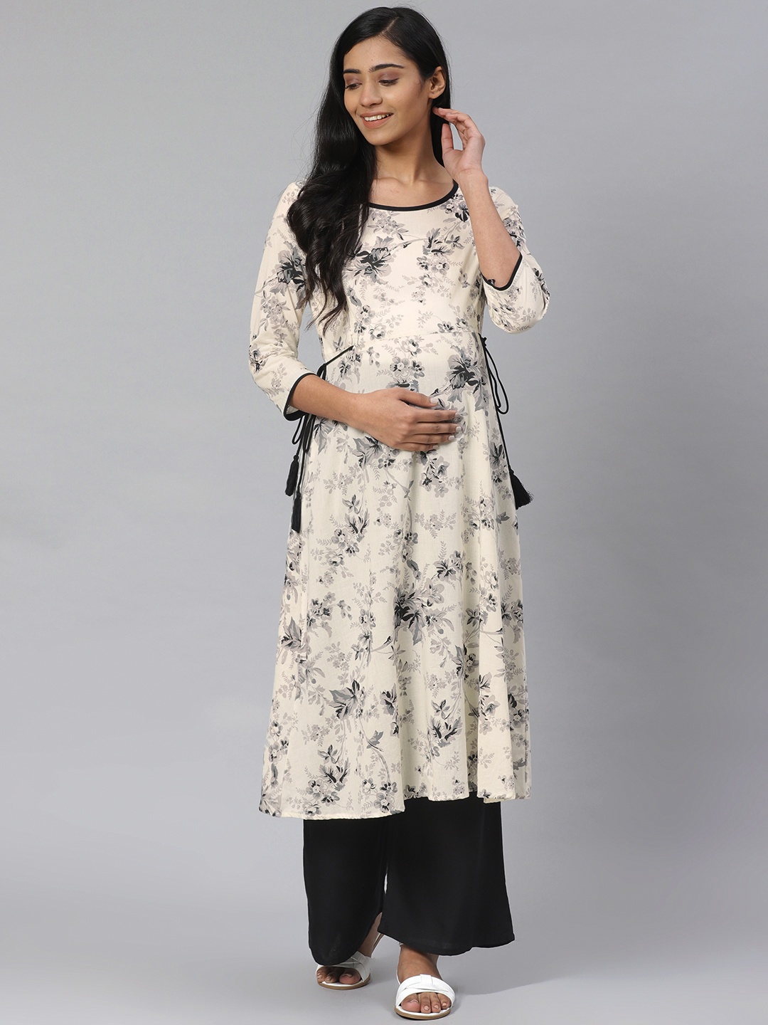 

anayna Women Off-White & Grey Floral Print A-Line Maternity Kurta
