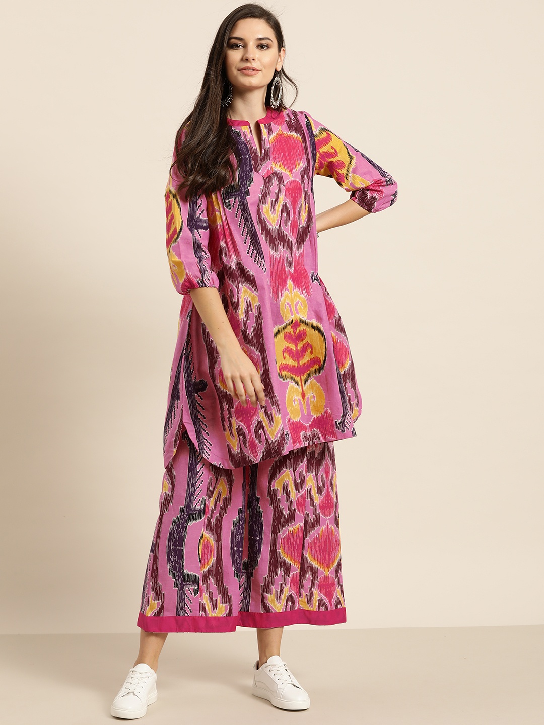 

Sangria Women Pink & Yellow Printed Kurta with Palazzos
