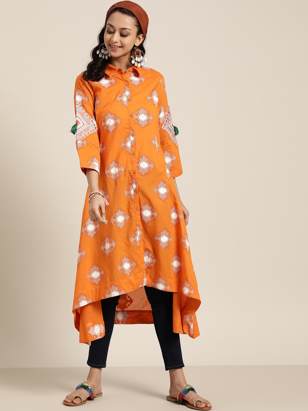 

Sangria Women Mustard Orange & White Pure Cotton Asymmetric Hem Printed Kurta