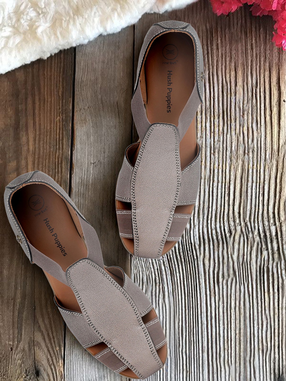 

Hush Puppies Women Grey Solid Wedges