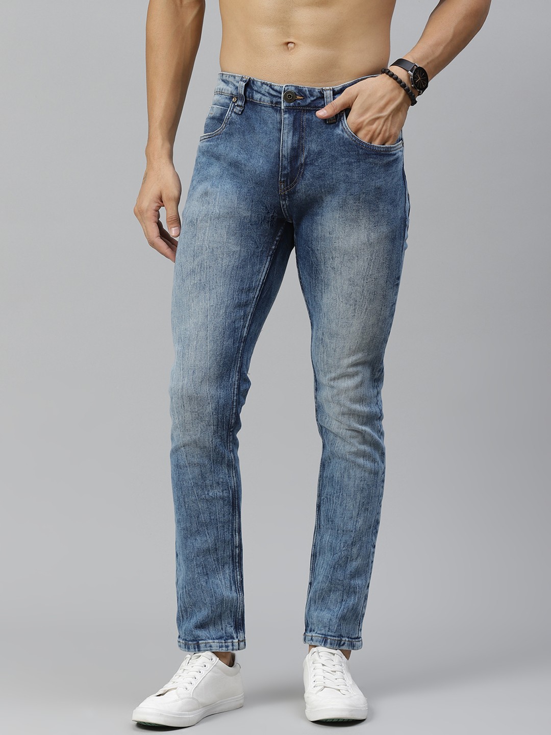 

The Roadster Lifestyle Co Men Navy Blue Skinny Fit Light Fade Stretchable Jeans