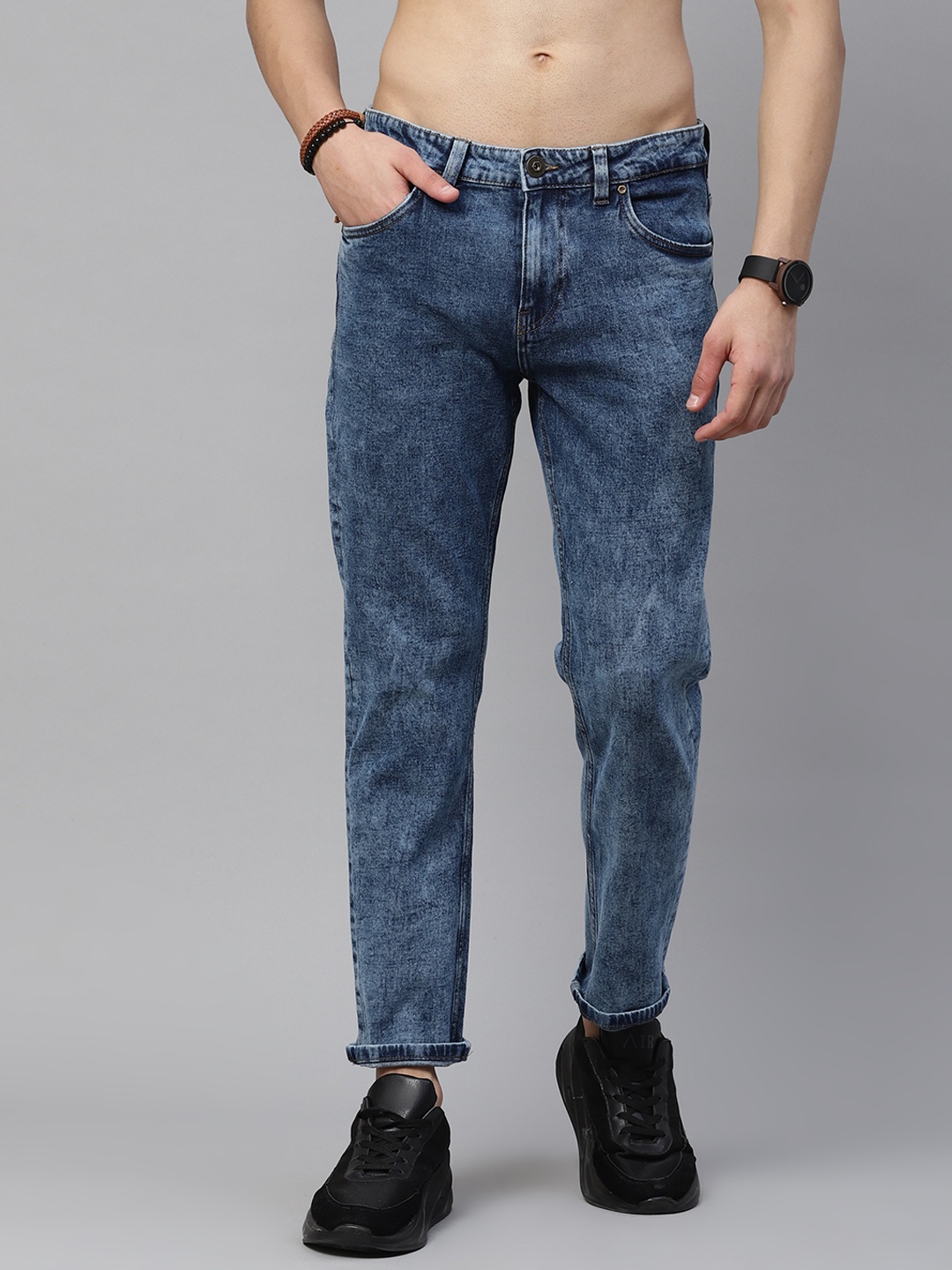 

The Roadster Lifestyle Co Men Blue Slim Tapered Fit Heavy Fade Stretchable Jeans