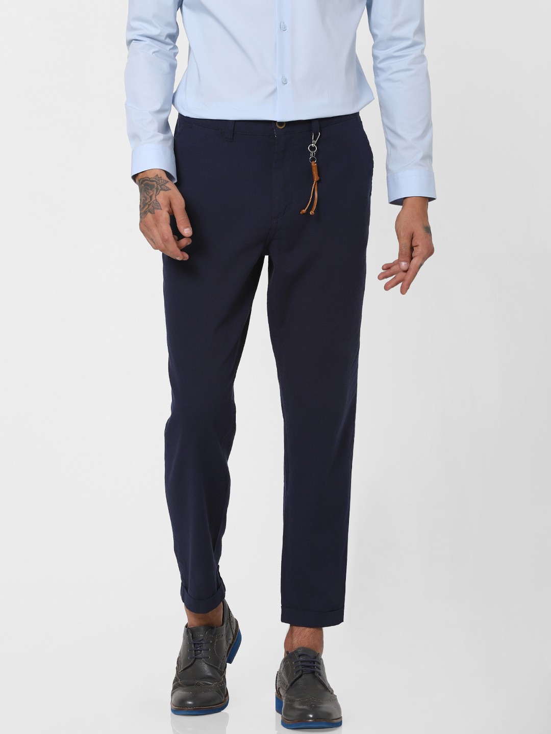 

Jack & Jones Men Navy Blue Carrot Fit Solid Regular Trousers