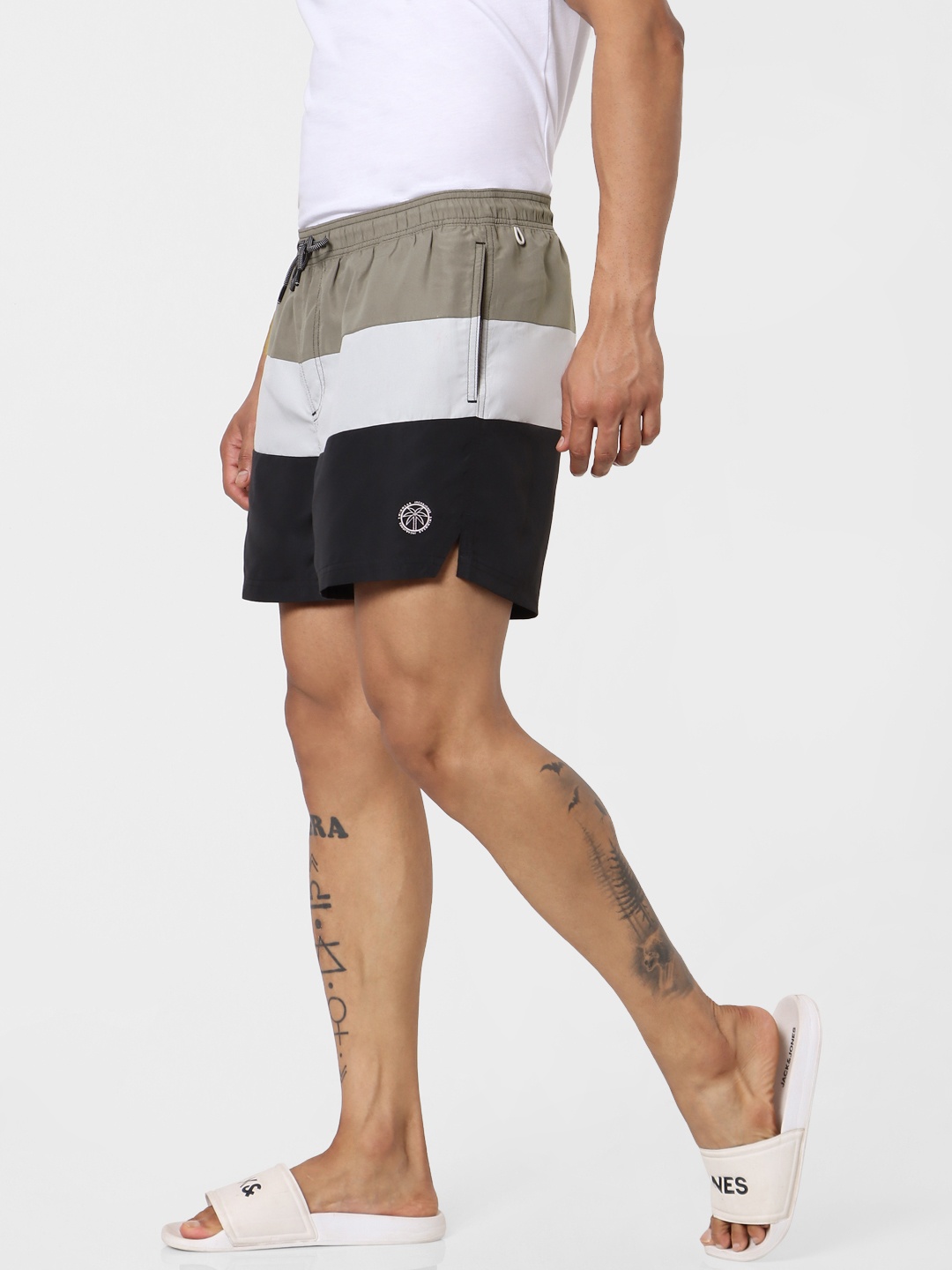 

Jack & Jones Men Grey & Black Colourblocked Regular Fit Sustainable Swim Shorts
