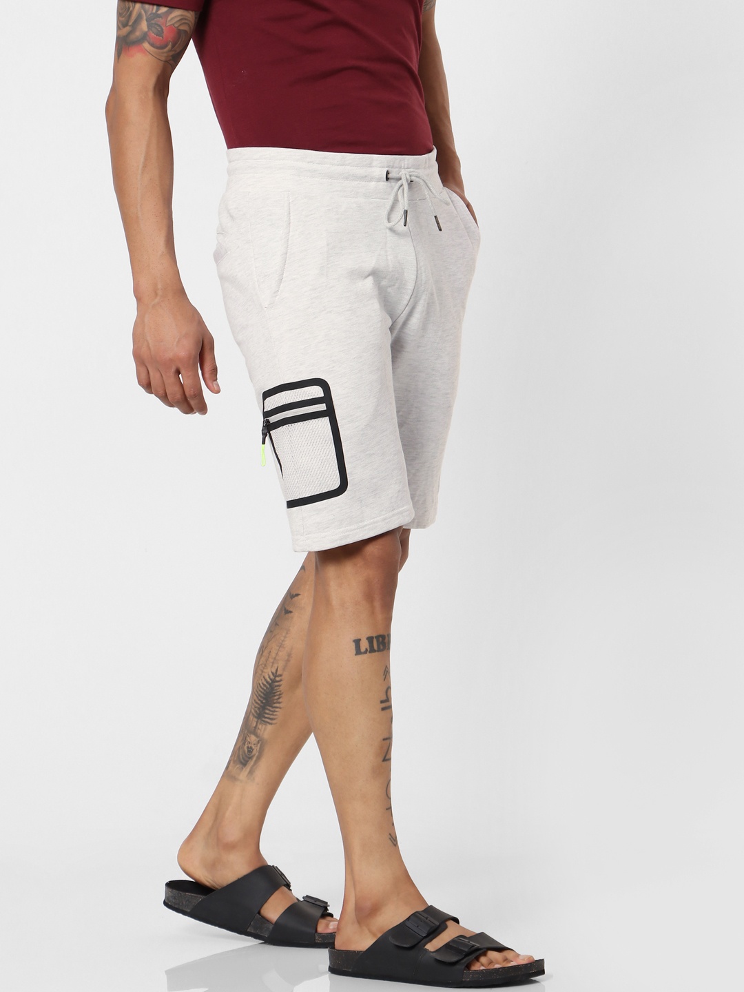 

Jack & Jones Men Grey Solid Slim Fit Regular Shorts
