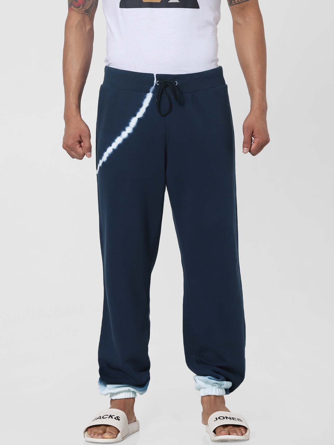 

Jack & Jones Men Navy Blue Regular Fit Solid Joggers with Dyed Detaild