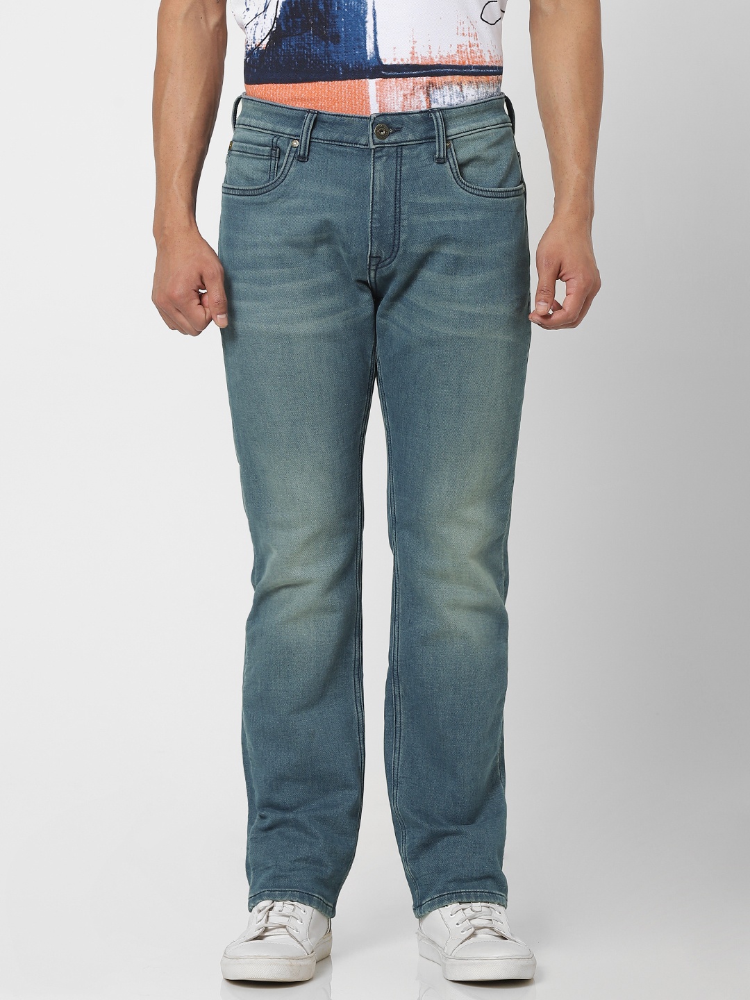 

Jack & Jones Men Blue Clark Regular Fit Mid-Rise Clean Look Stretchable Sustainable Jeans