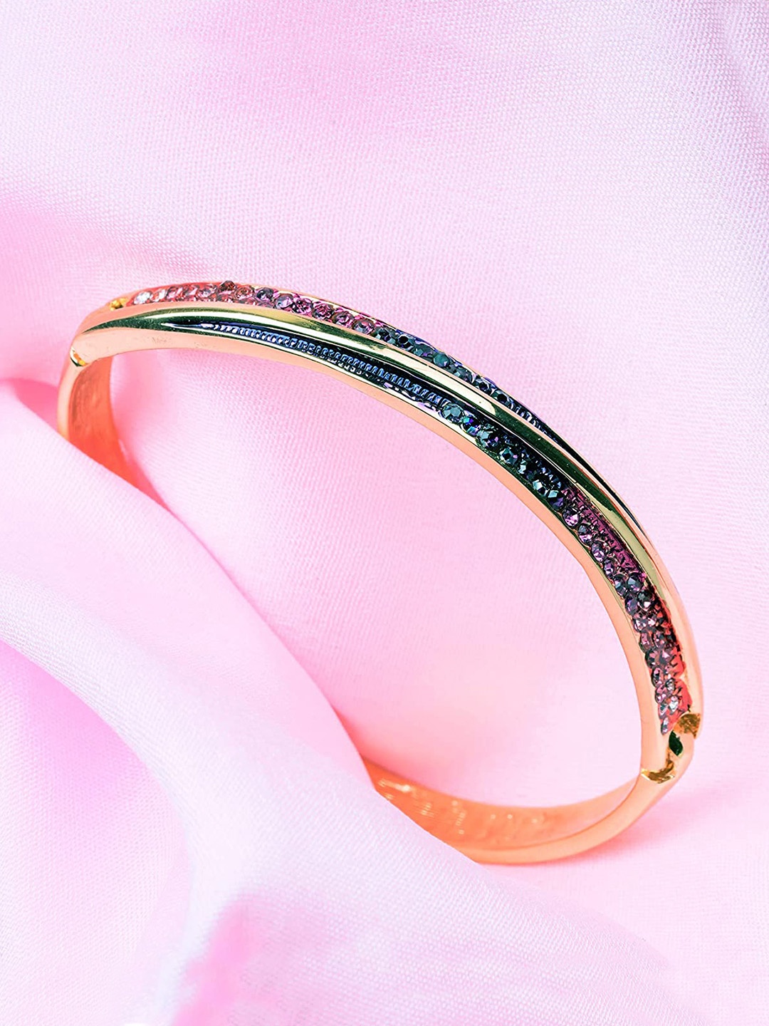 

Estele Gold-Plated Red AD Studded Link Bracelet