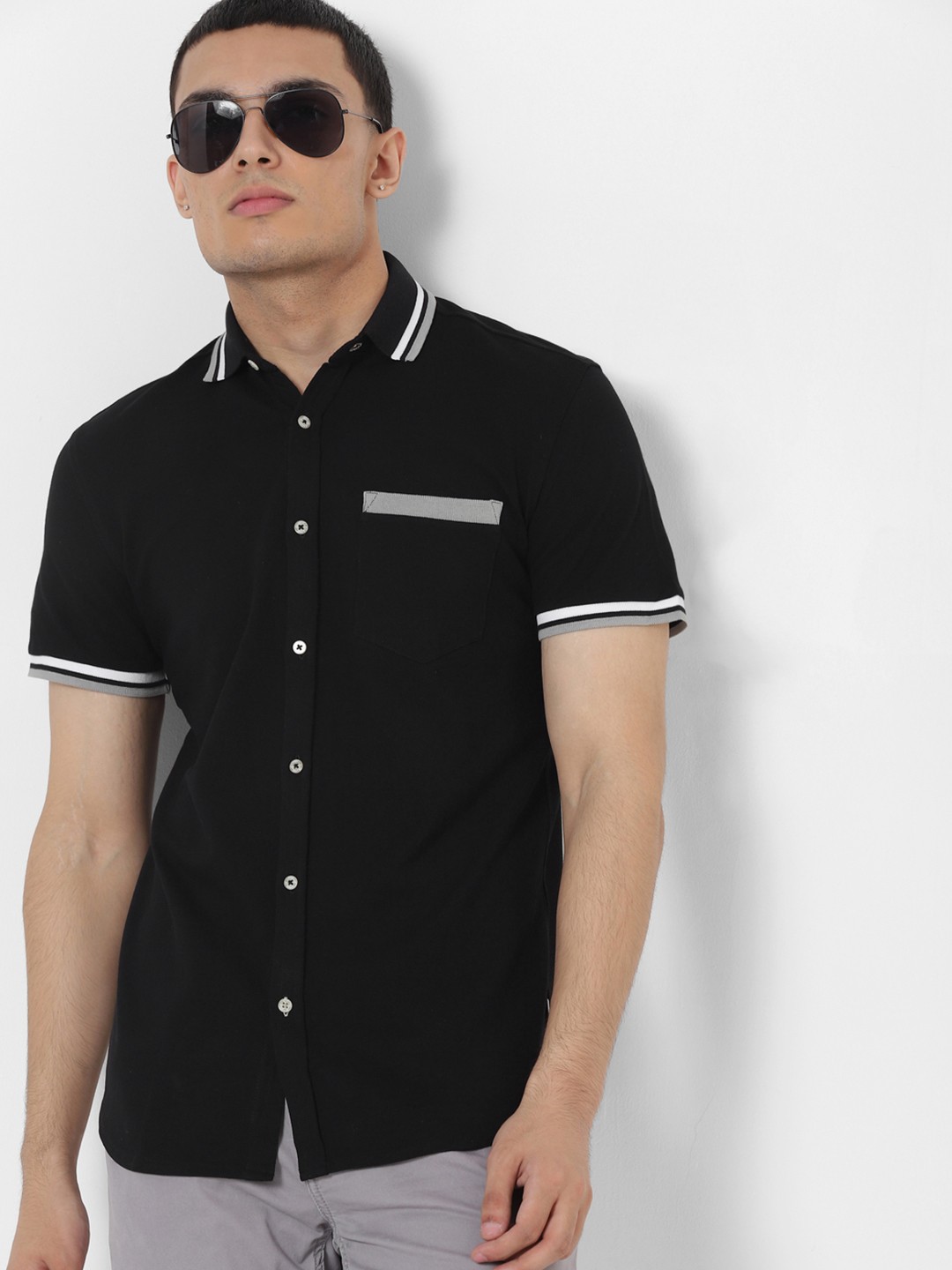 

Jack & Jones Men Black Regular Fit Solid Casual Sustainable Shirt