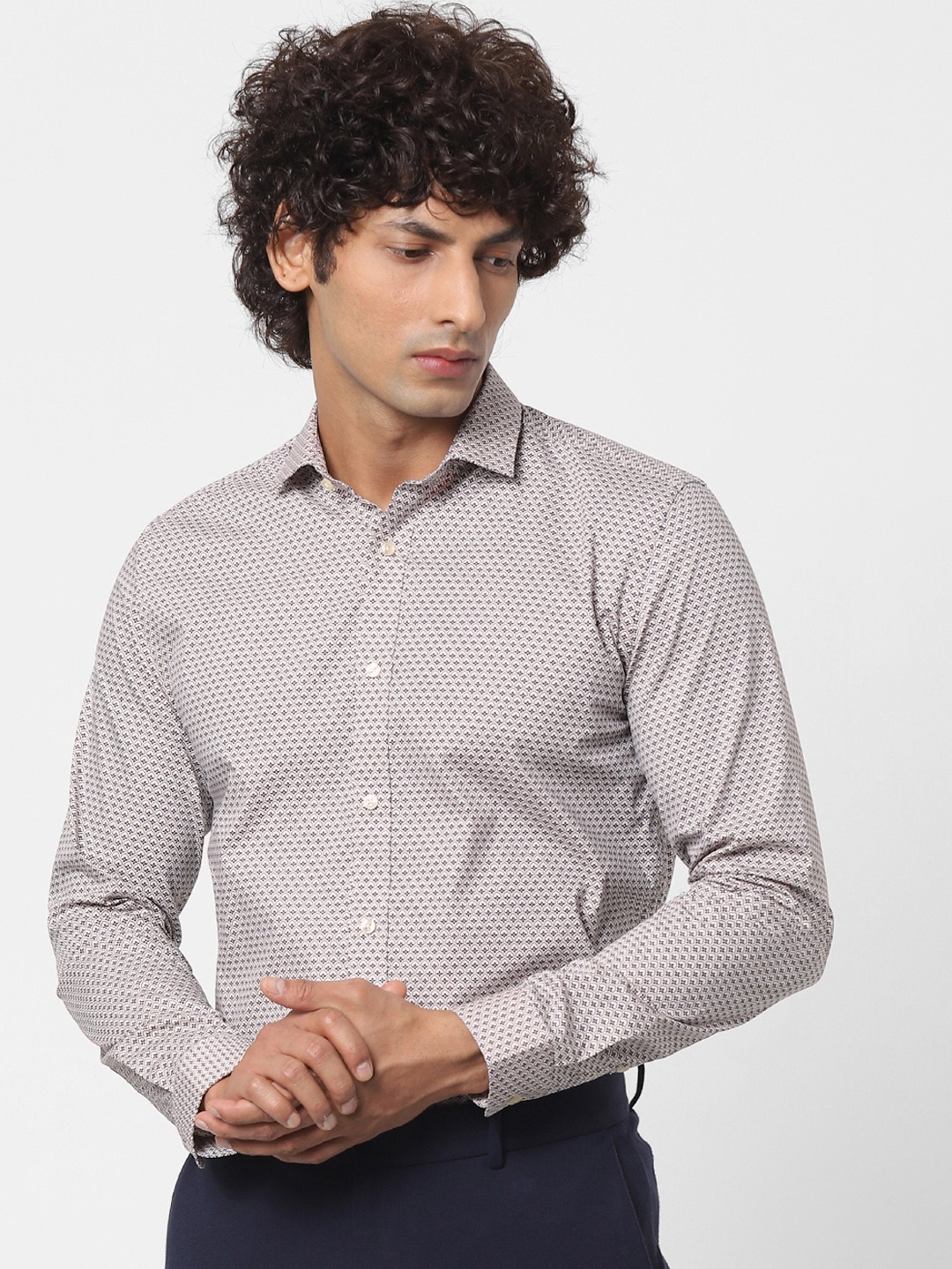 

Jack & Jones Men Grey Slim Fit Printed Casual Sustainable Shirt
