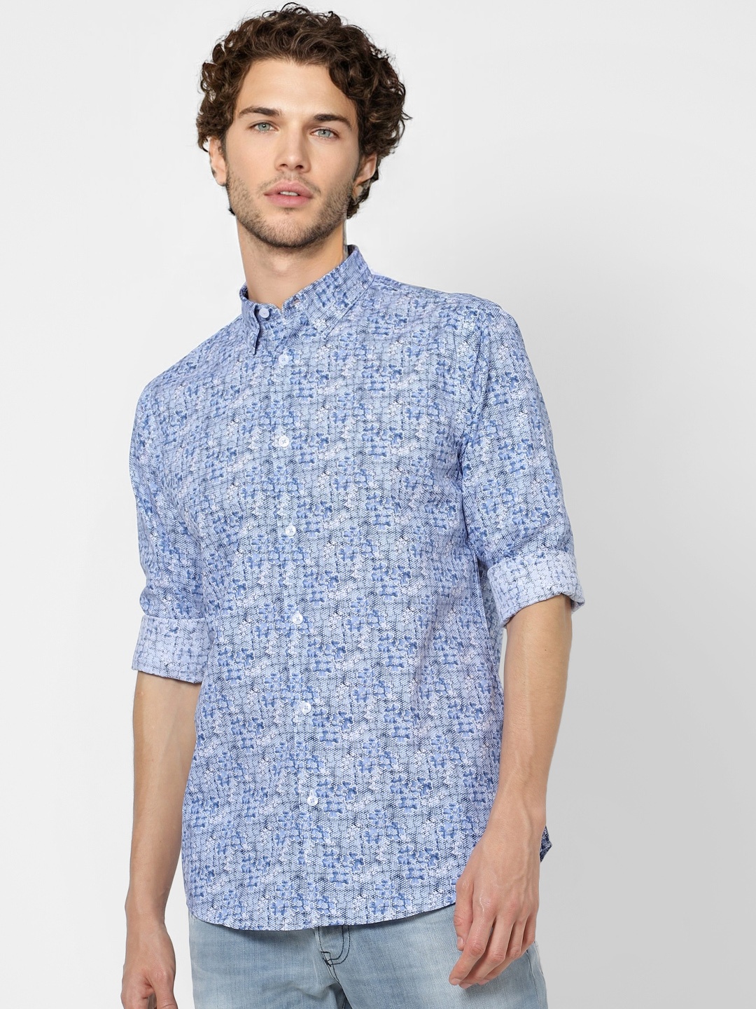 

Jack & Jones Men Blue & White Slim Fit Printed Casual Shirt