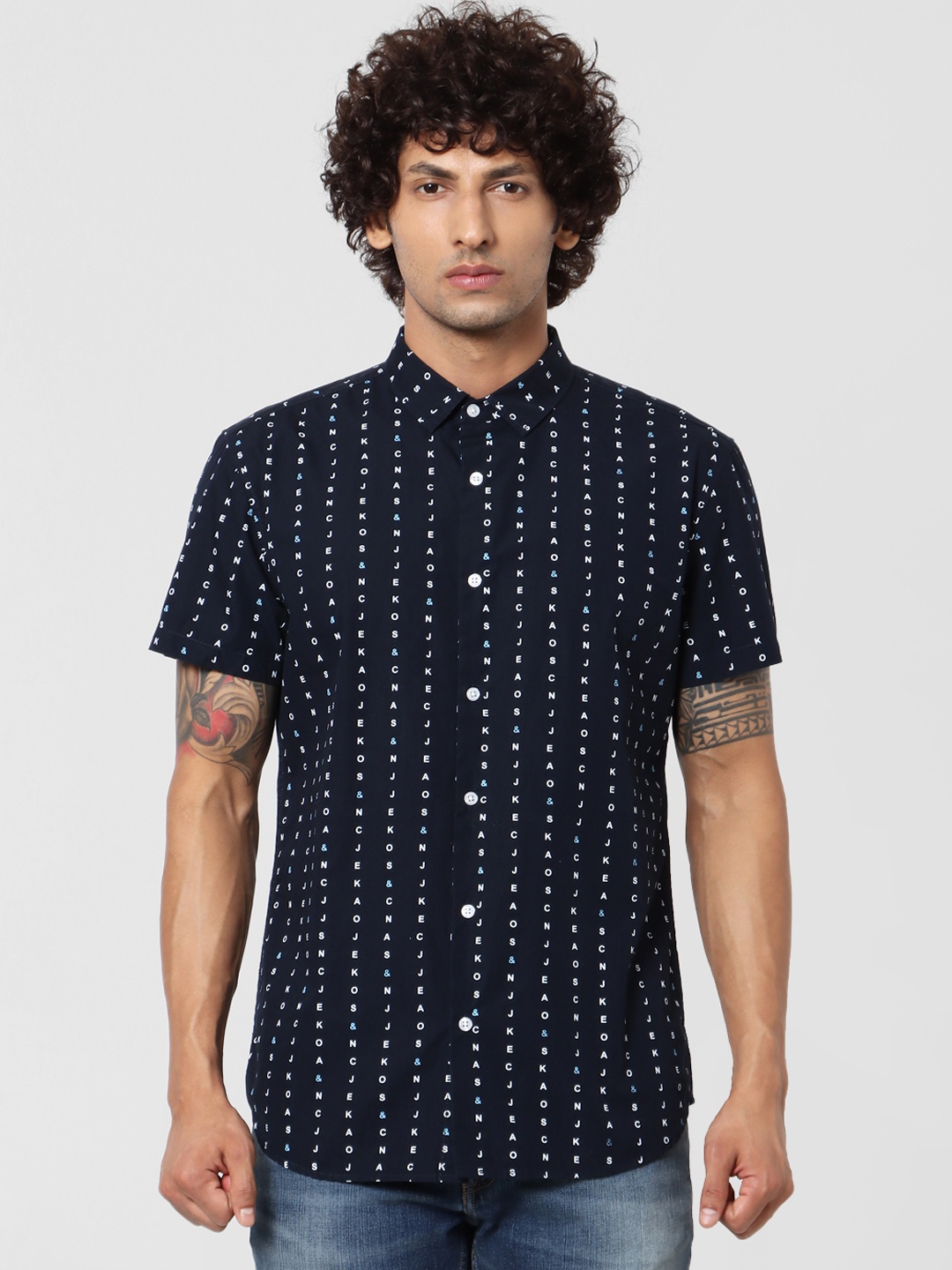 

Jack & Jones Men Navy Blue & White Slim Fit Printed Casual Sustainable Shirt
