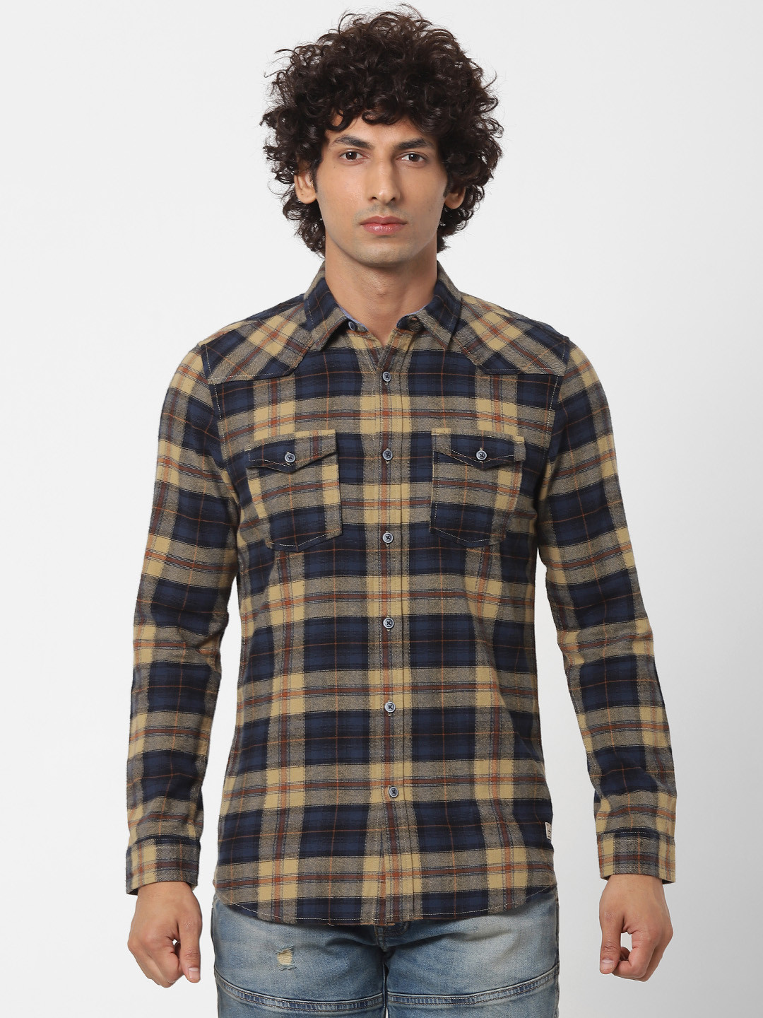 

Jack & Jones Men Navy Blue & Cream-Coloured Regular Fit Checked Casual Shirt