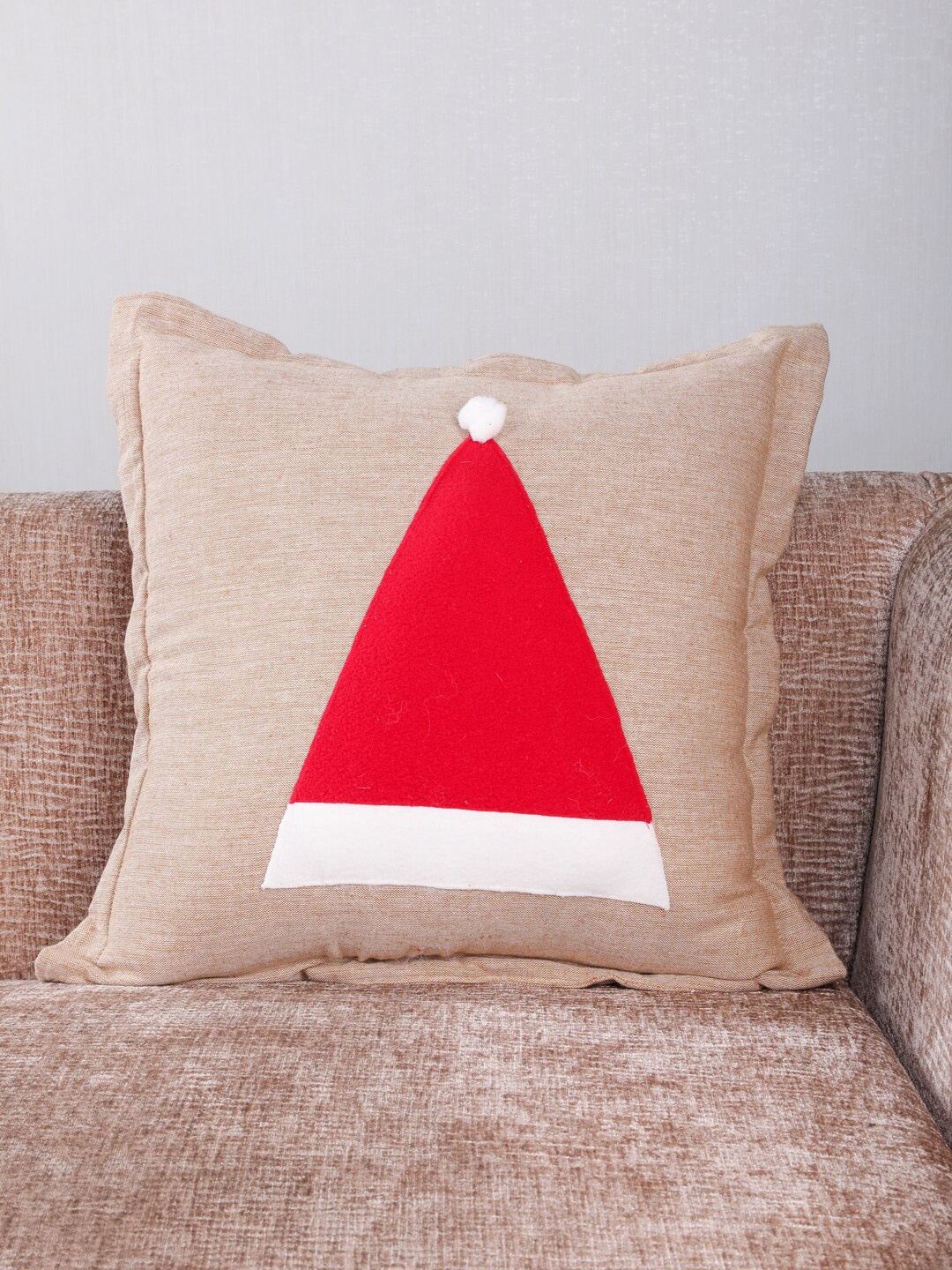 

My Gift Booth Beige & Red Christmas Hat Print Square Cushion