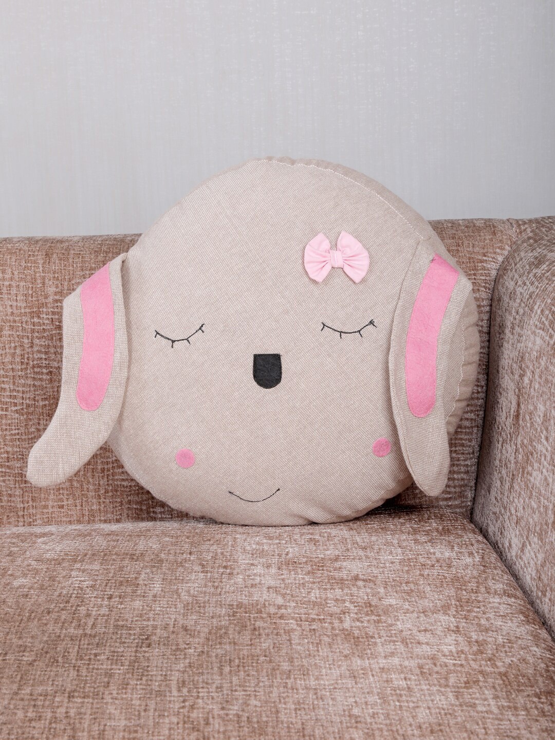 

My Gift Booth Beige Solid Puppy-Shaped Linen Cushion with Filler