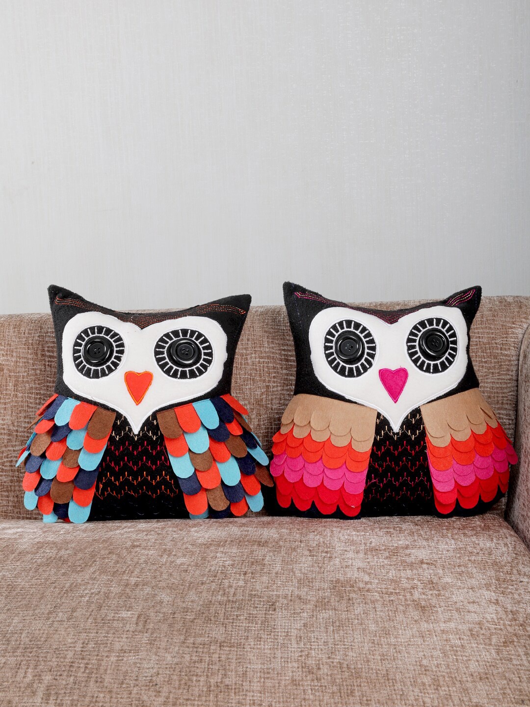 

My Gift Booth Set of 2 Printed Fleece Owl-Shaped Cushions with Filler, Black
