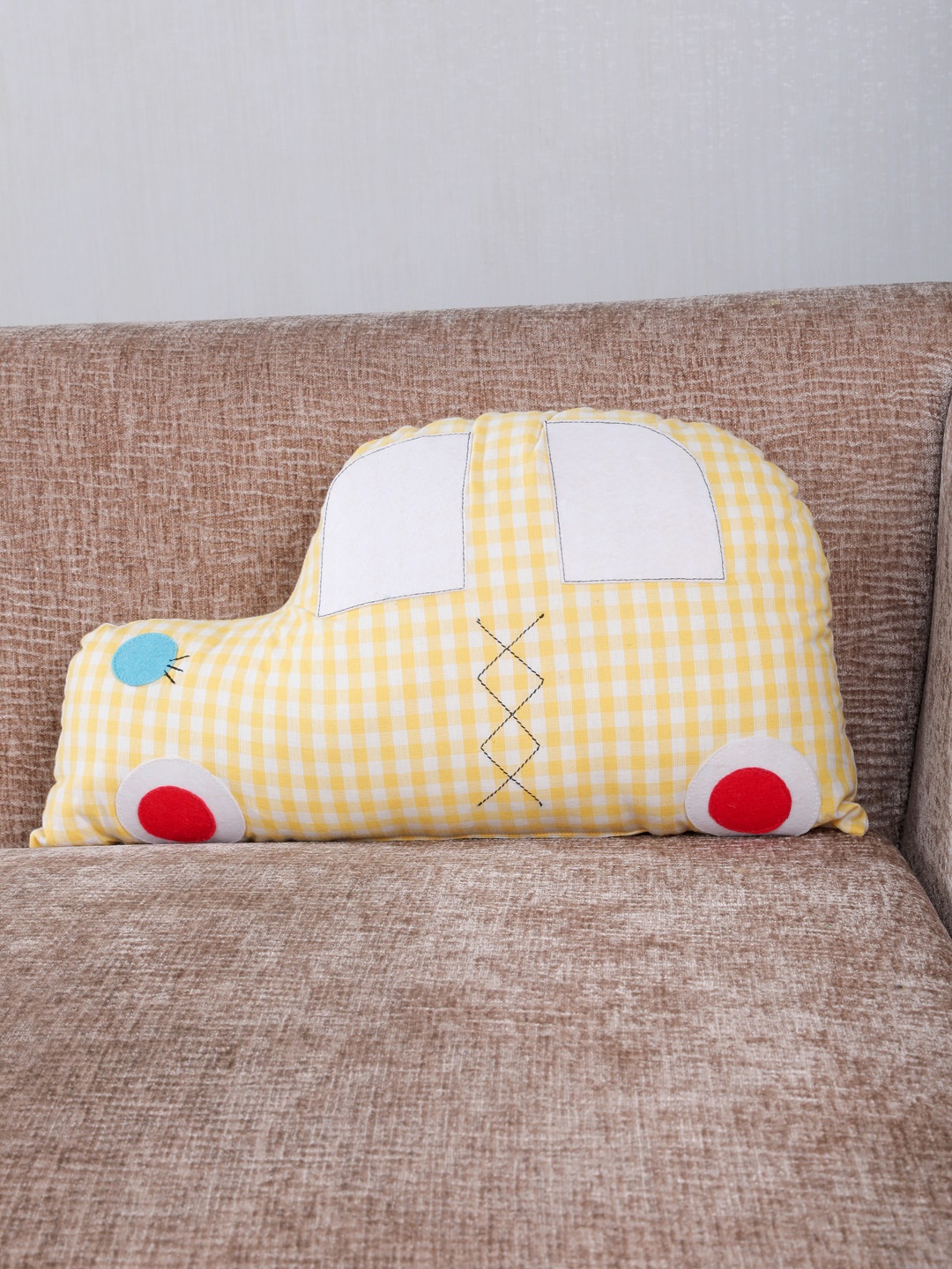 

My Gift Booth Yellow & White Checked Cotton Car-Shaped Cushion Cover