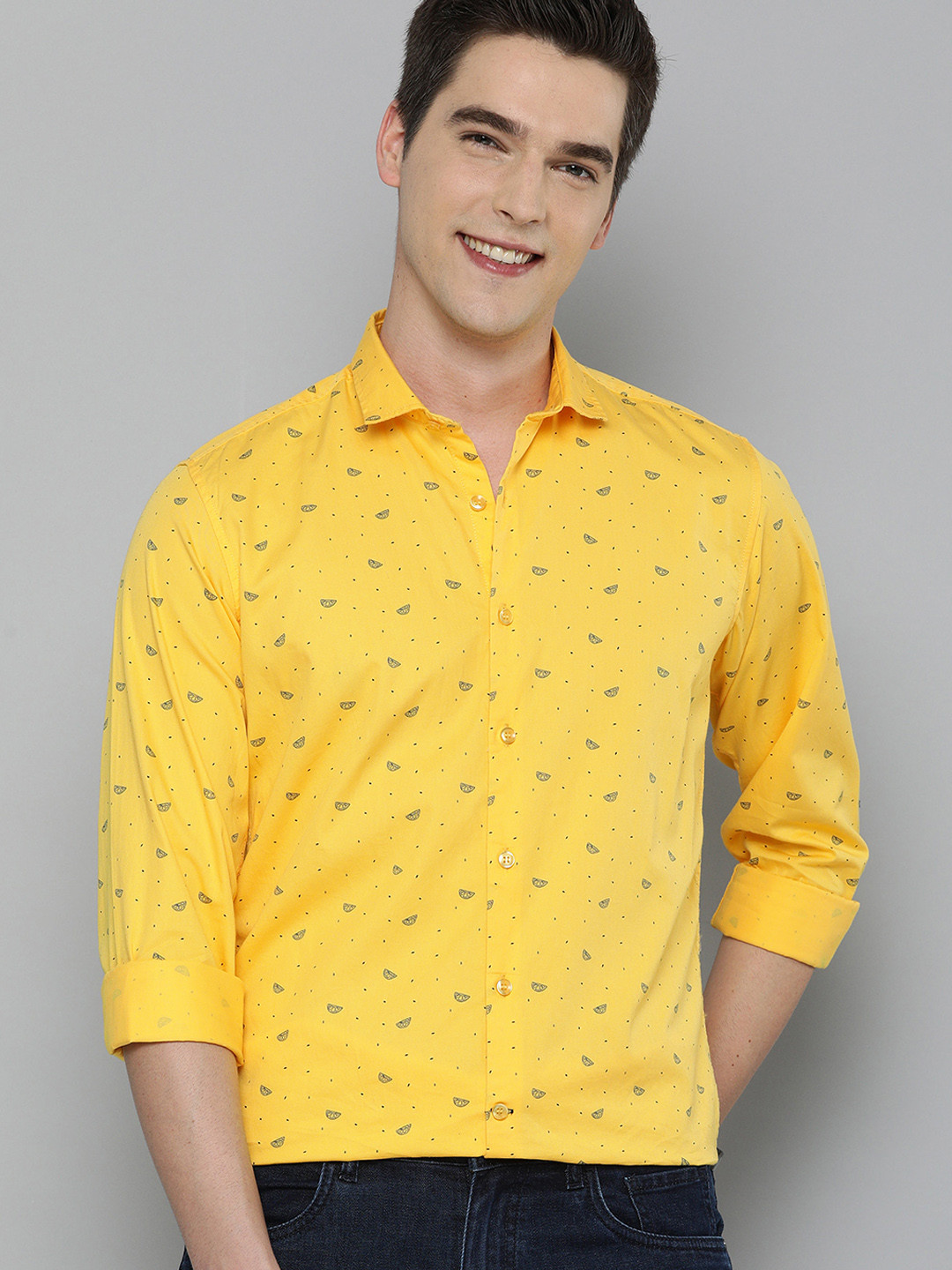 Mast & Harbour Men Yellow Slim Fit Conversational Printed Casual Shirt