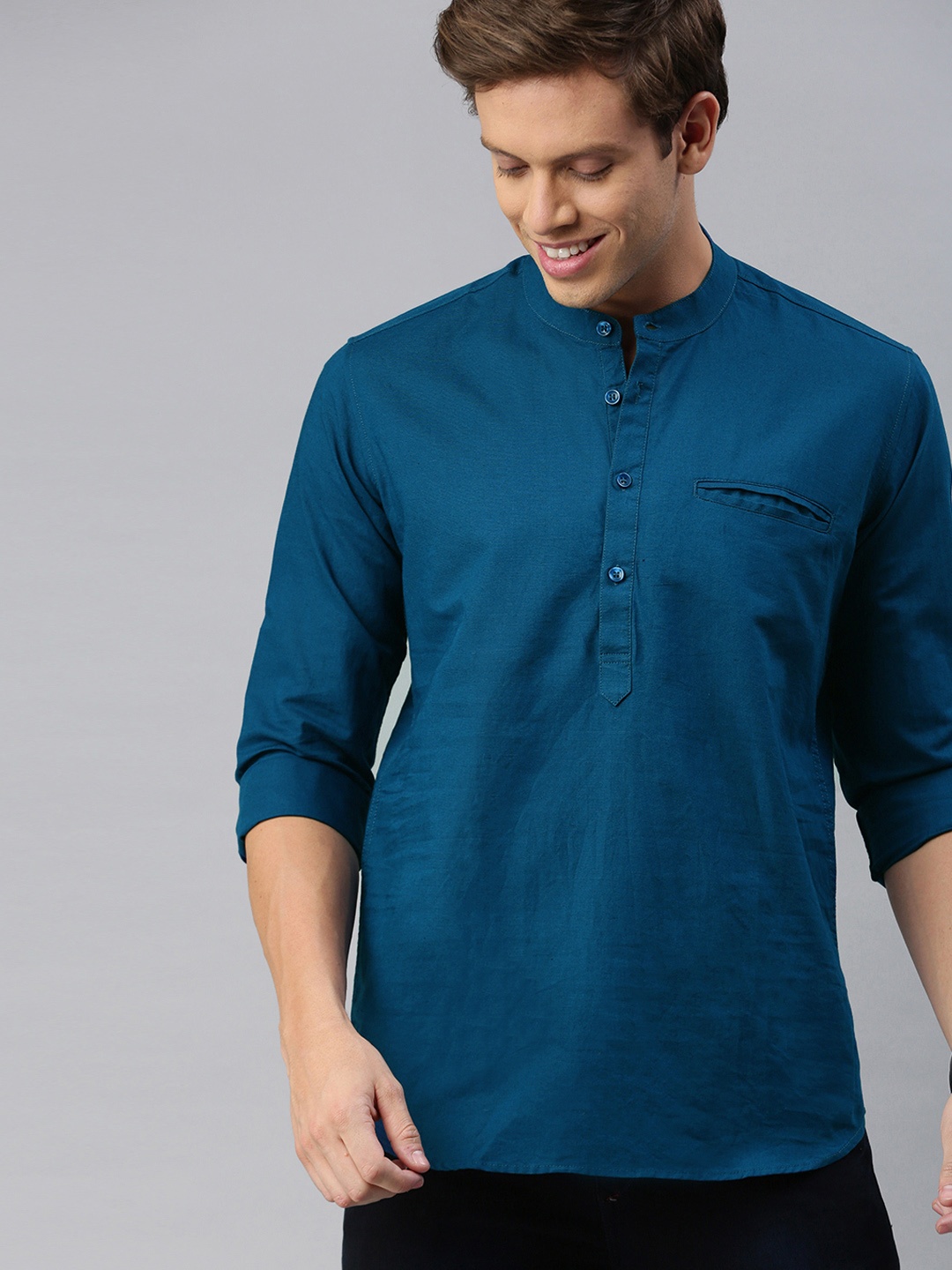 

Mast & Harbour Men Blue Regular Fit Solid Casual Cotton-Linen Shirt