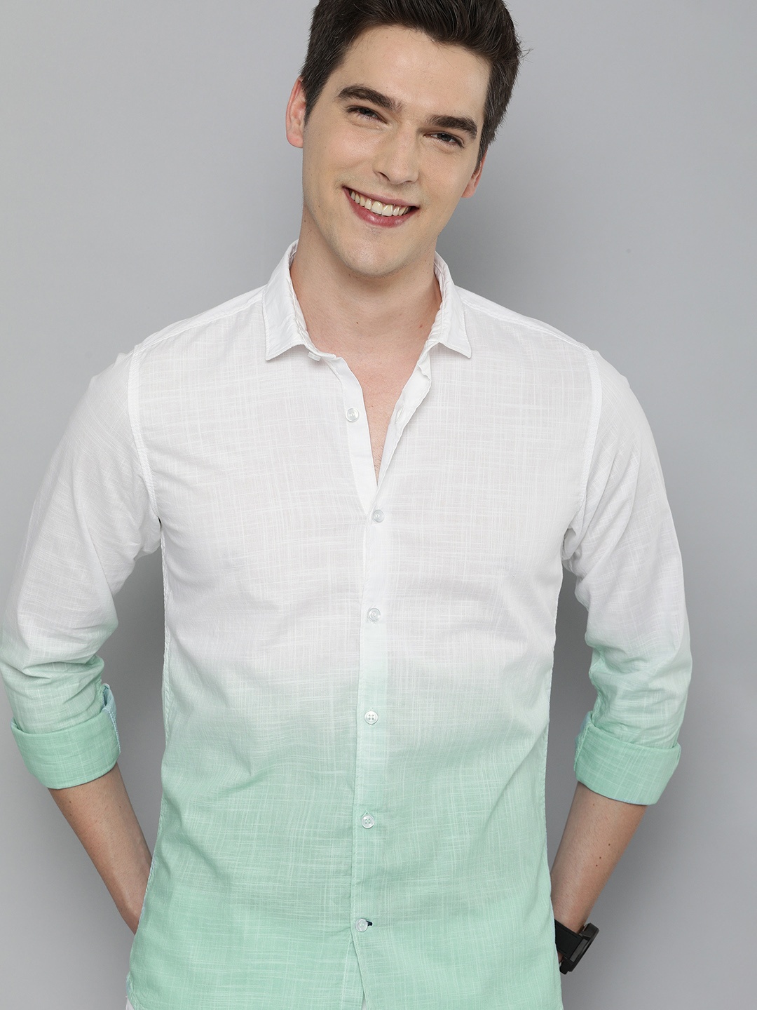 

Mast & Harbour Men White & Green Slim Fit Colourblocked Casual Shirt