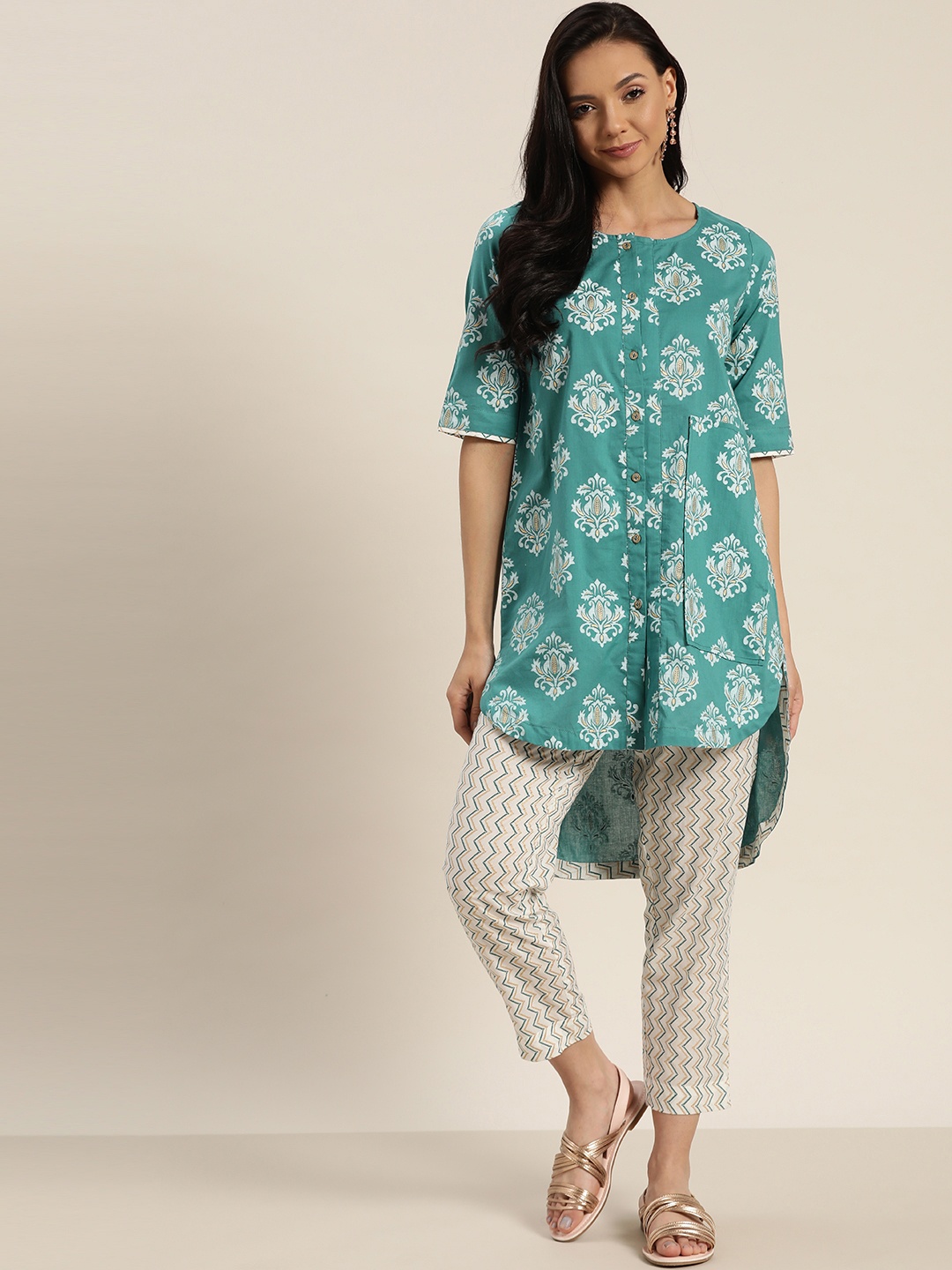 

Sangria Women Green & White Printed Pure Cotton High-Low Kurta with Cropped Trousers