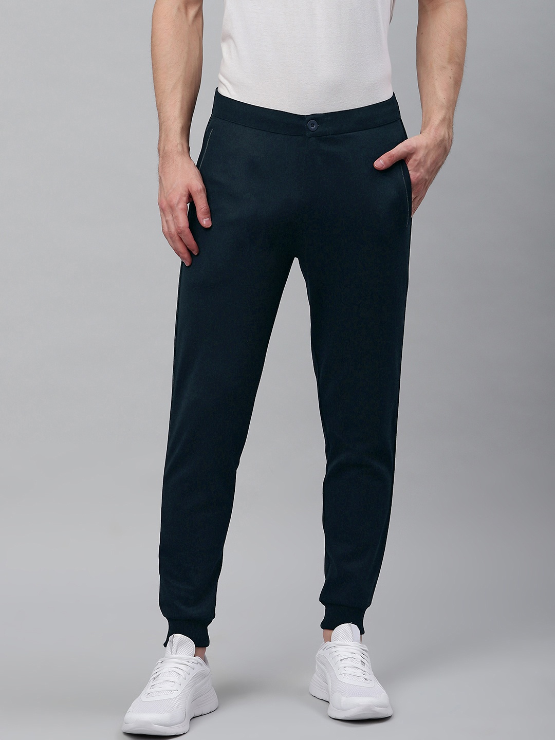 

Sweet Dreams Men Navy Blue Smart Fit Solid Joggers