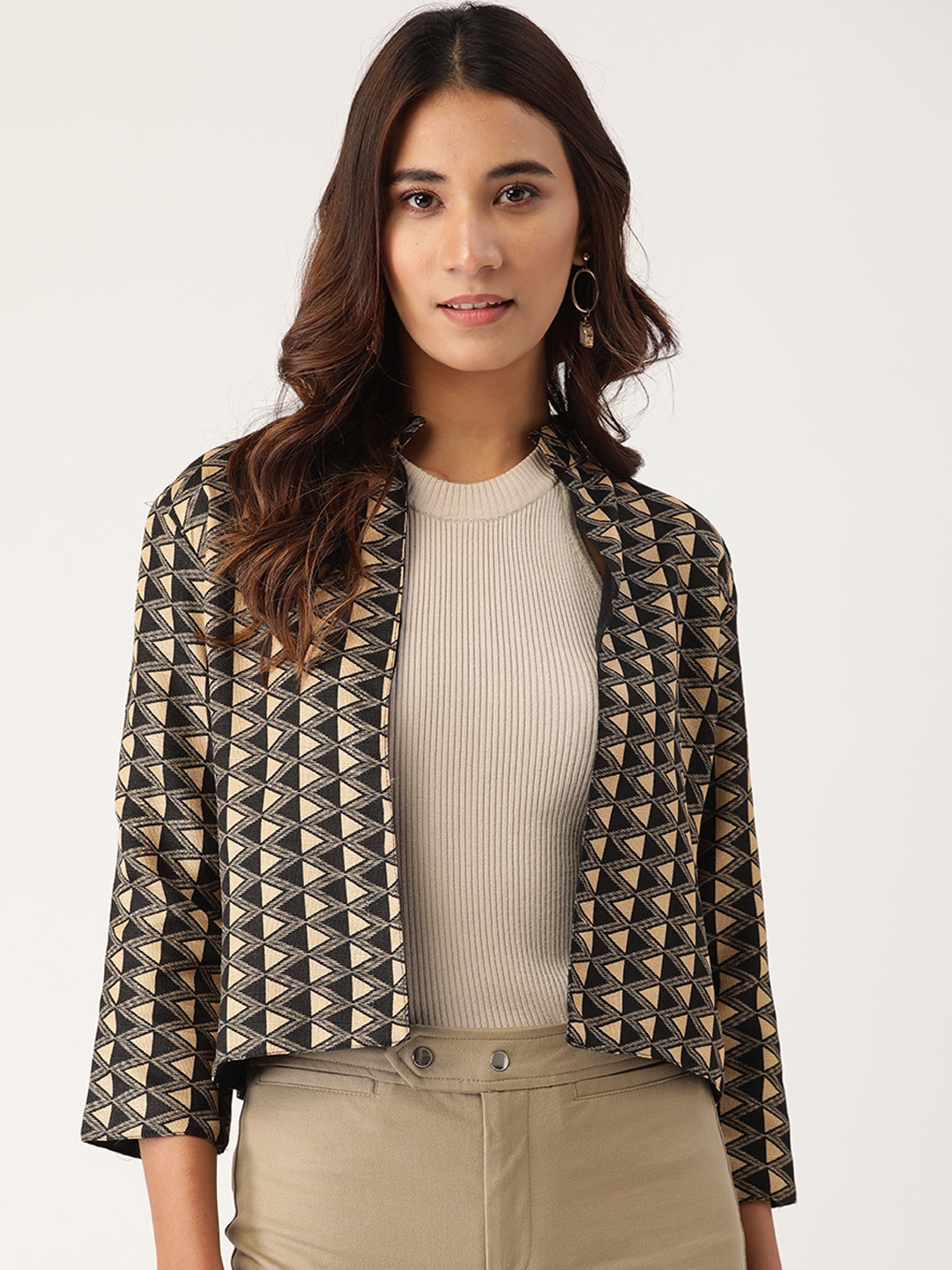 

Cottinfab Women Beige Geometric Print Lightweight Open Front Jacket