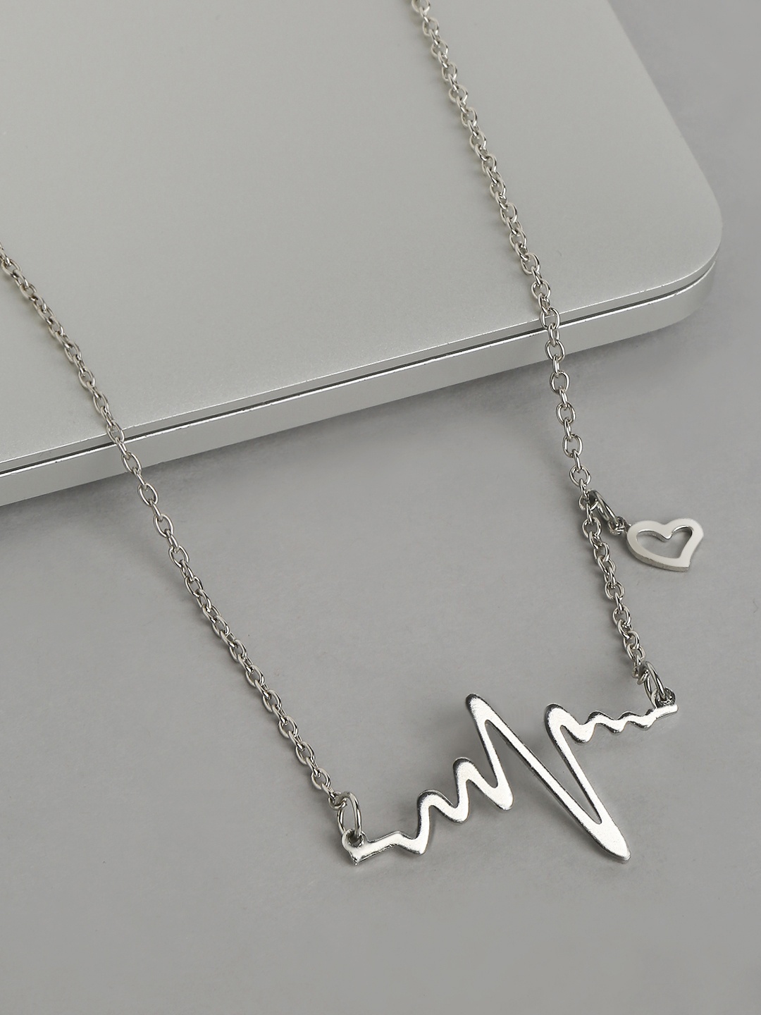 

OOMPH Silver-Plated Heartbeat Shape Pendant Necklace