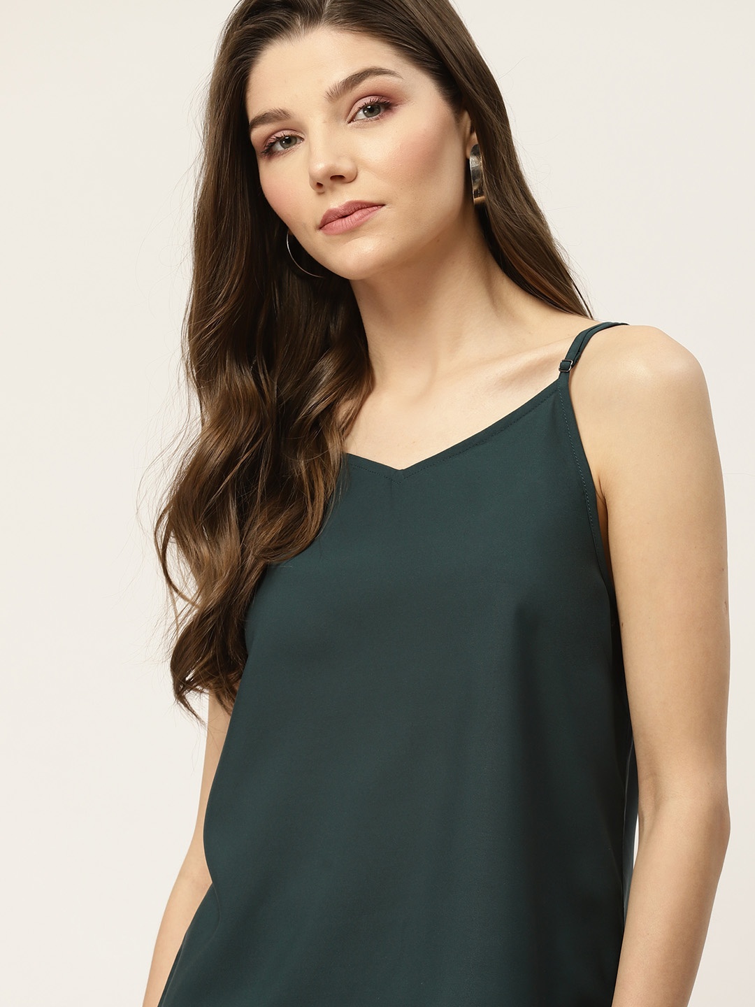 

Invictus Indoor Green Regular Top