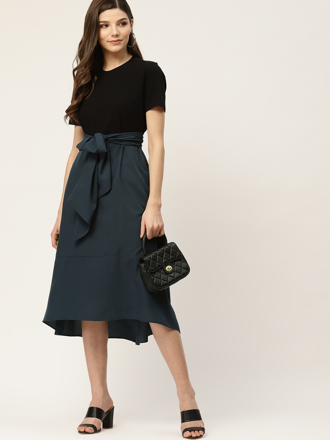 

her by invictus Women Black & Charcoal Grey Colourblocked Asymmetric A-Line Dress