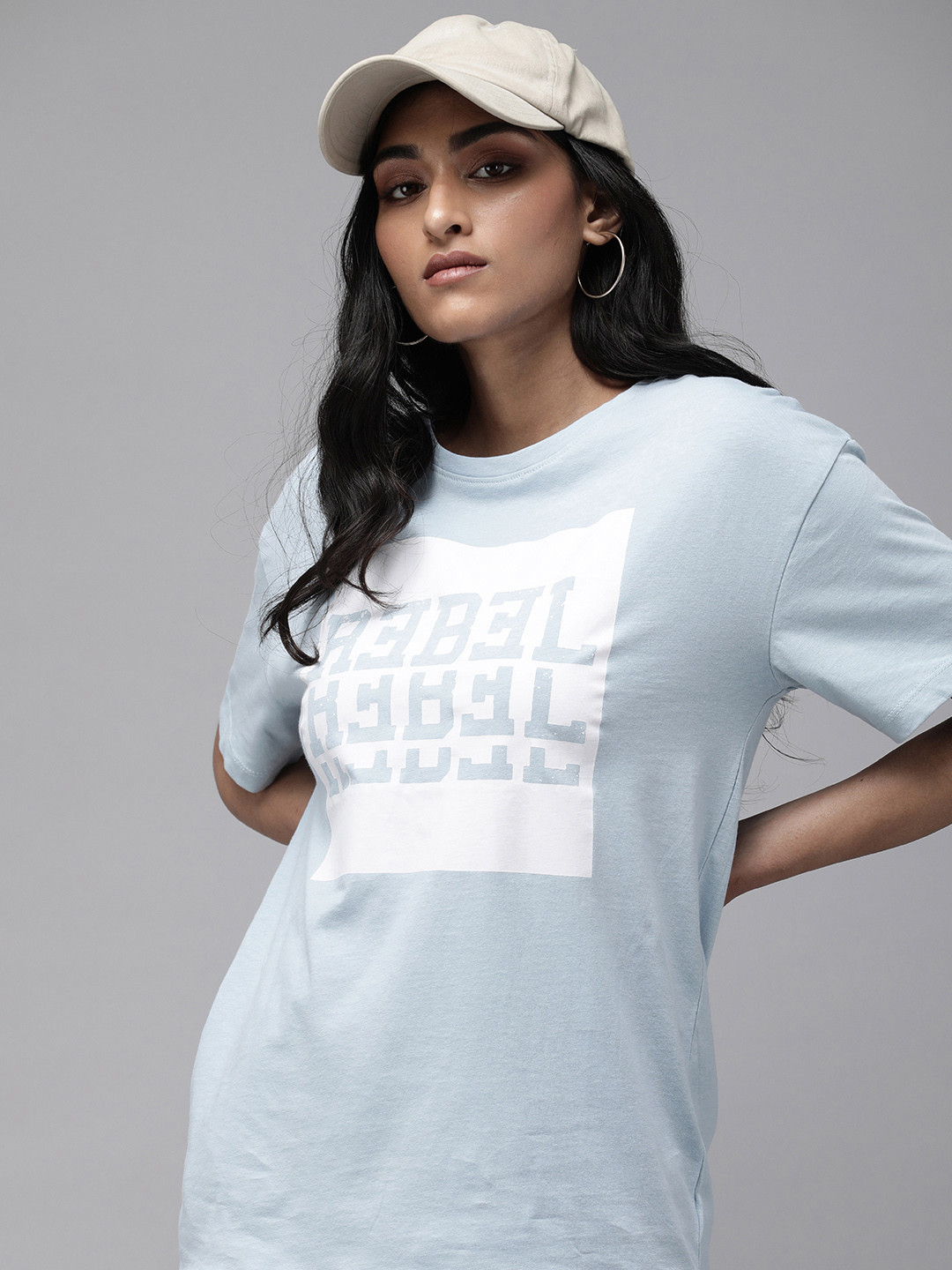 

The Roadster Lifestyle Co Women Blue & White Printed Extended Sleeves T-shirt