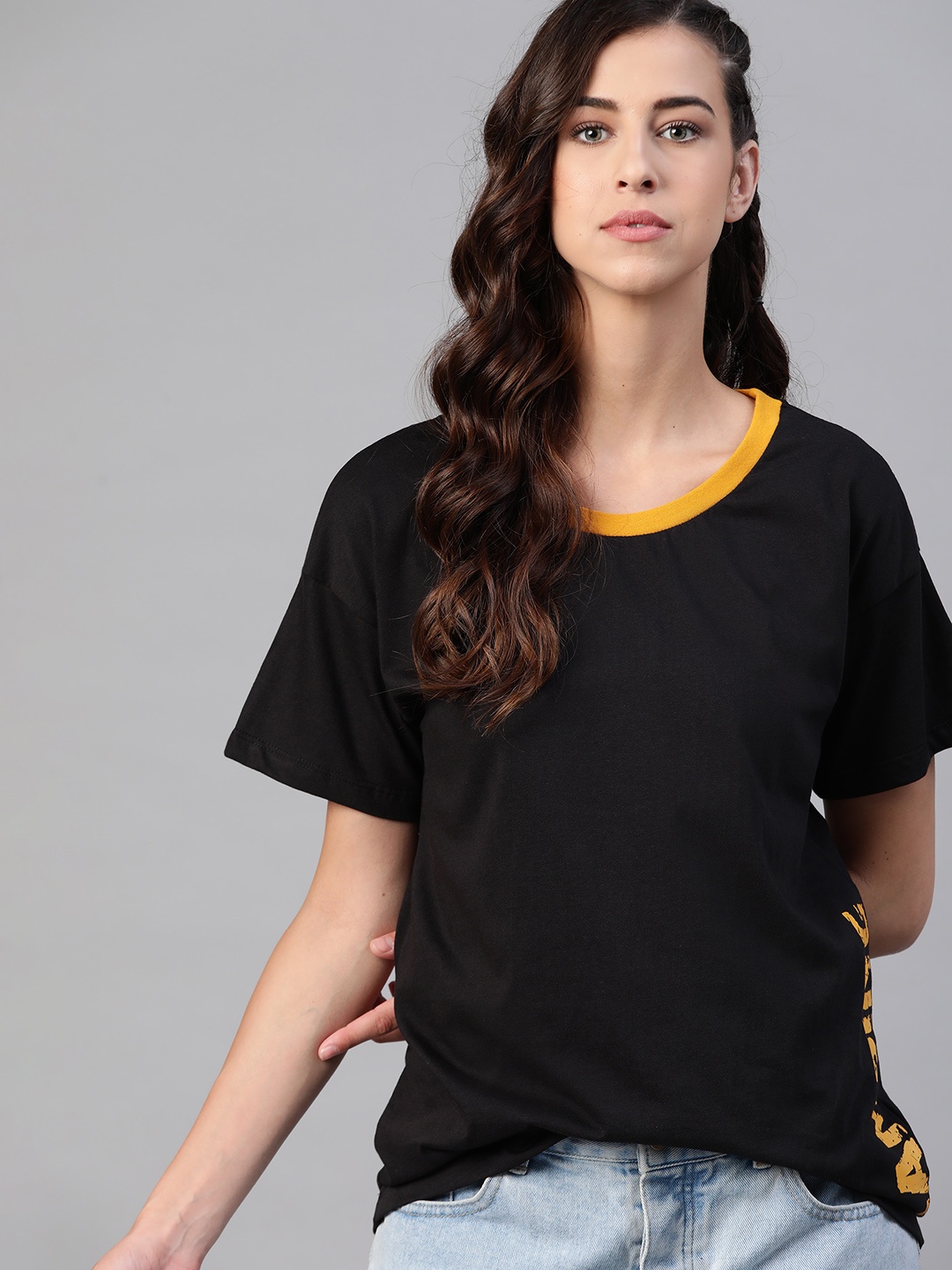 

The Roadster Lifestyle Co Women Black Solid Pure Cotton T-shirt