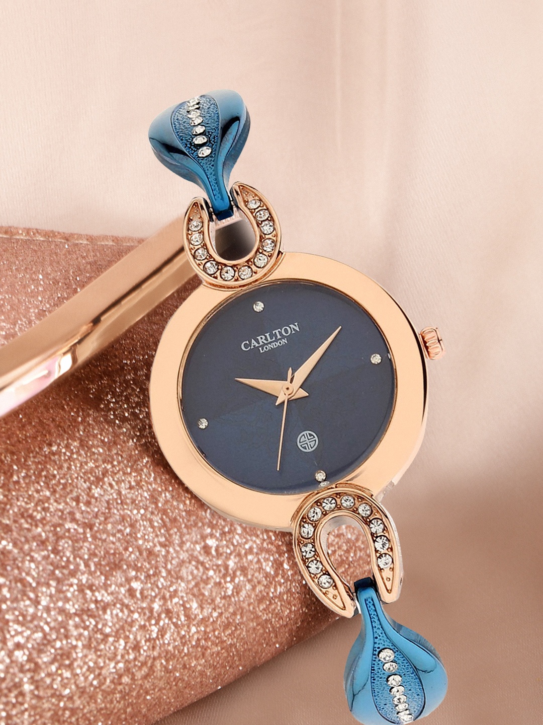 

Carlton London Women Blue & Gold-Toned Analogue Watch CL057RGBL2
