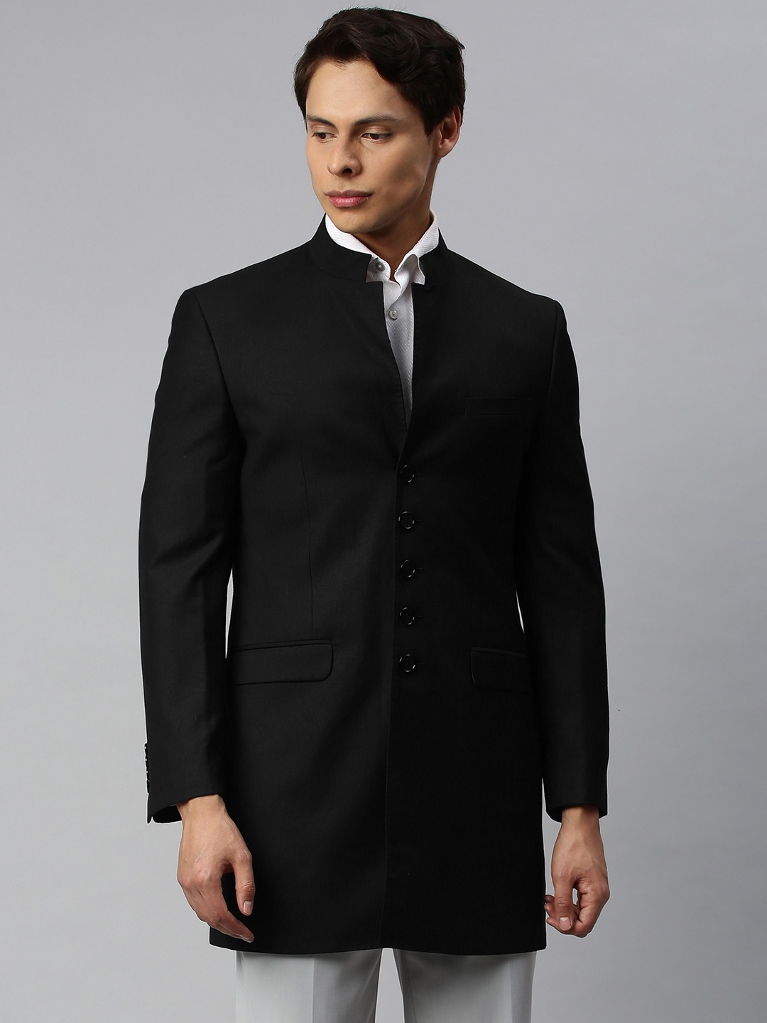 

Louis Philippe Men Black Solid Single-Breasted Longline Formal Blazer