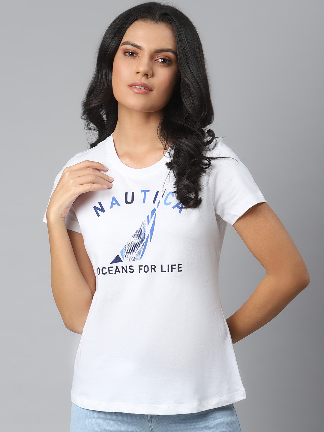 

Nautica Women White & Blue Pure Cotton Printed Round Neck T-shirt