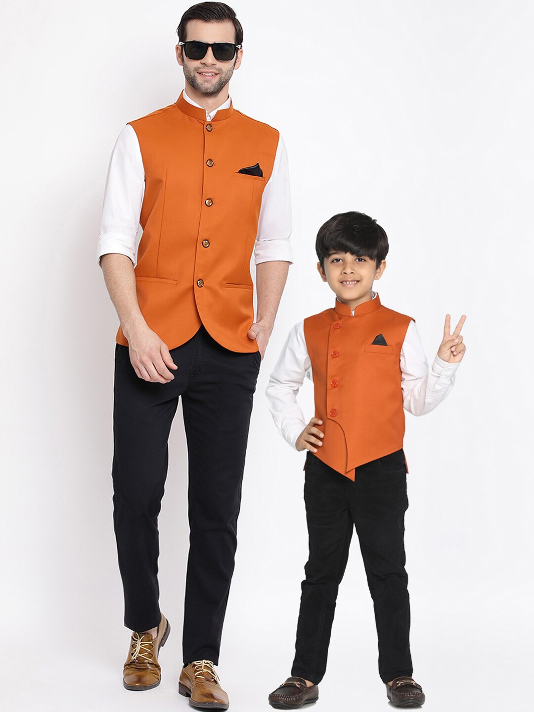 

VASTRAMAY Men Orange Solid Nehru Jacket